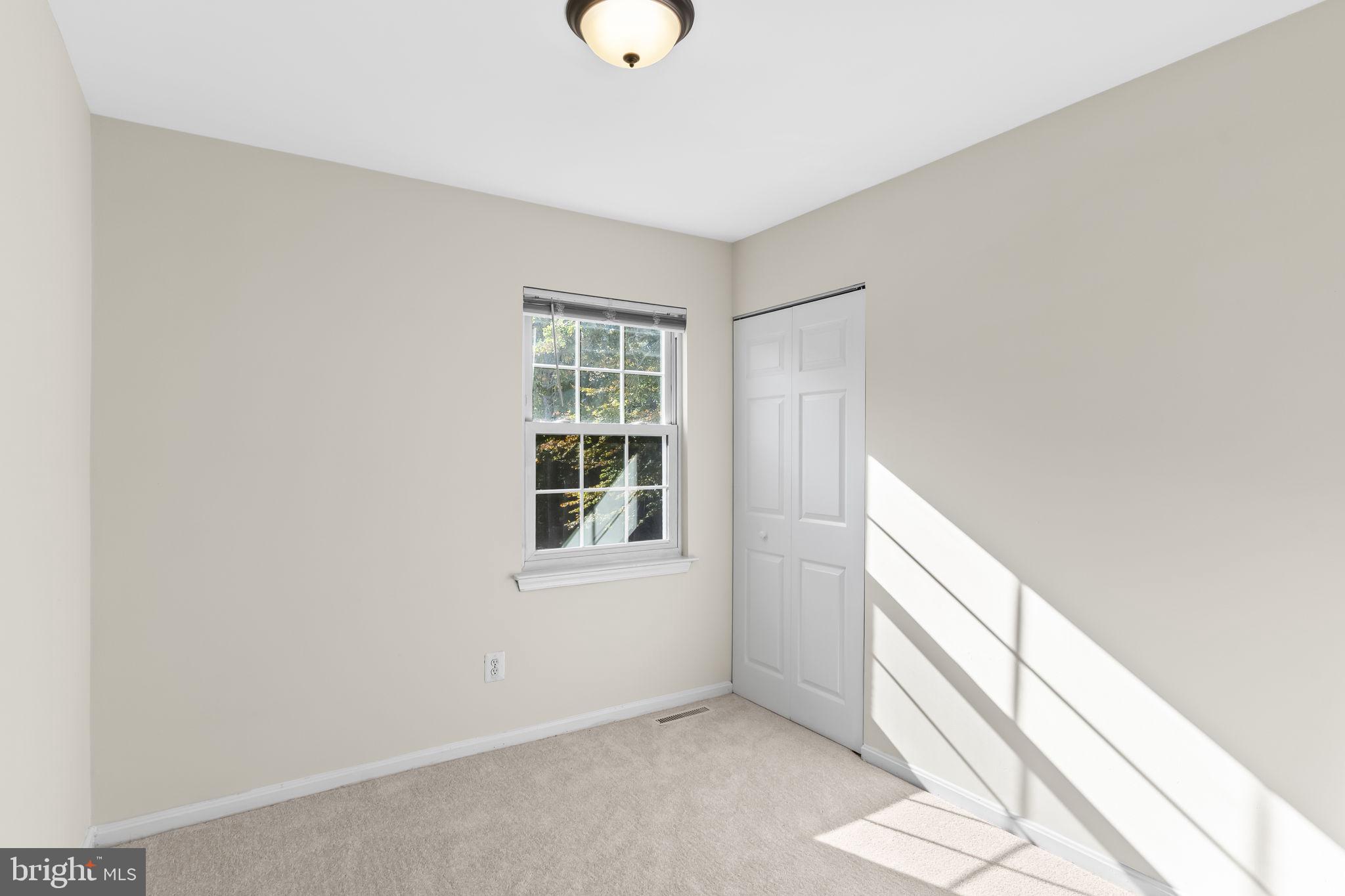 RYON WOODS SUB - Residential