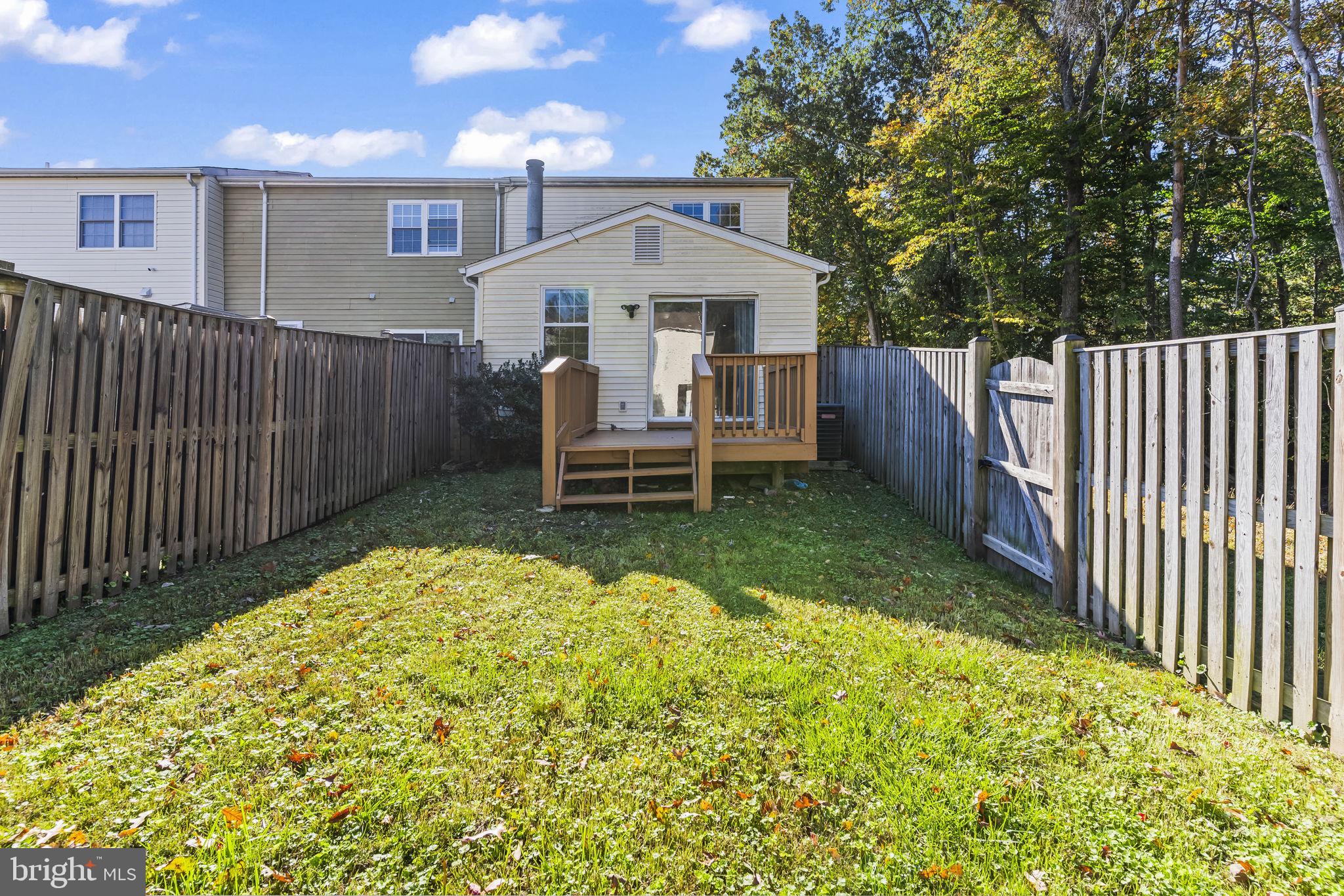 RYON WOODS SUB - Residential