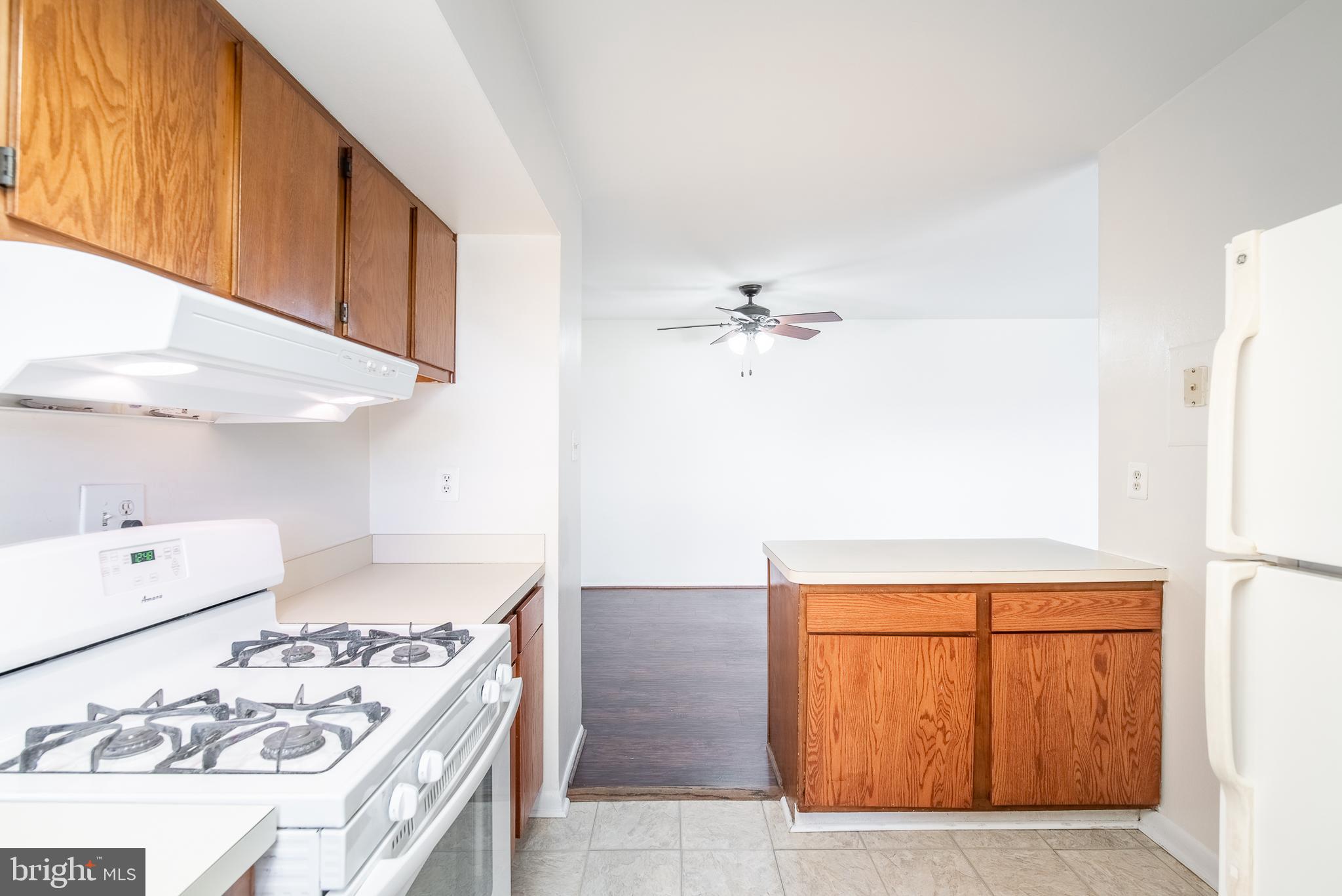 WESTBRIAR CONDOMINIUMS - Residential