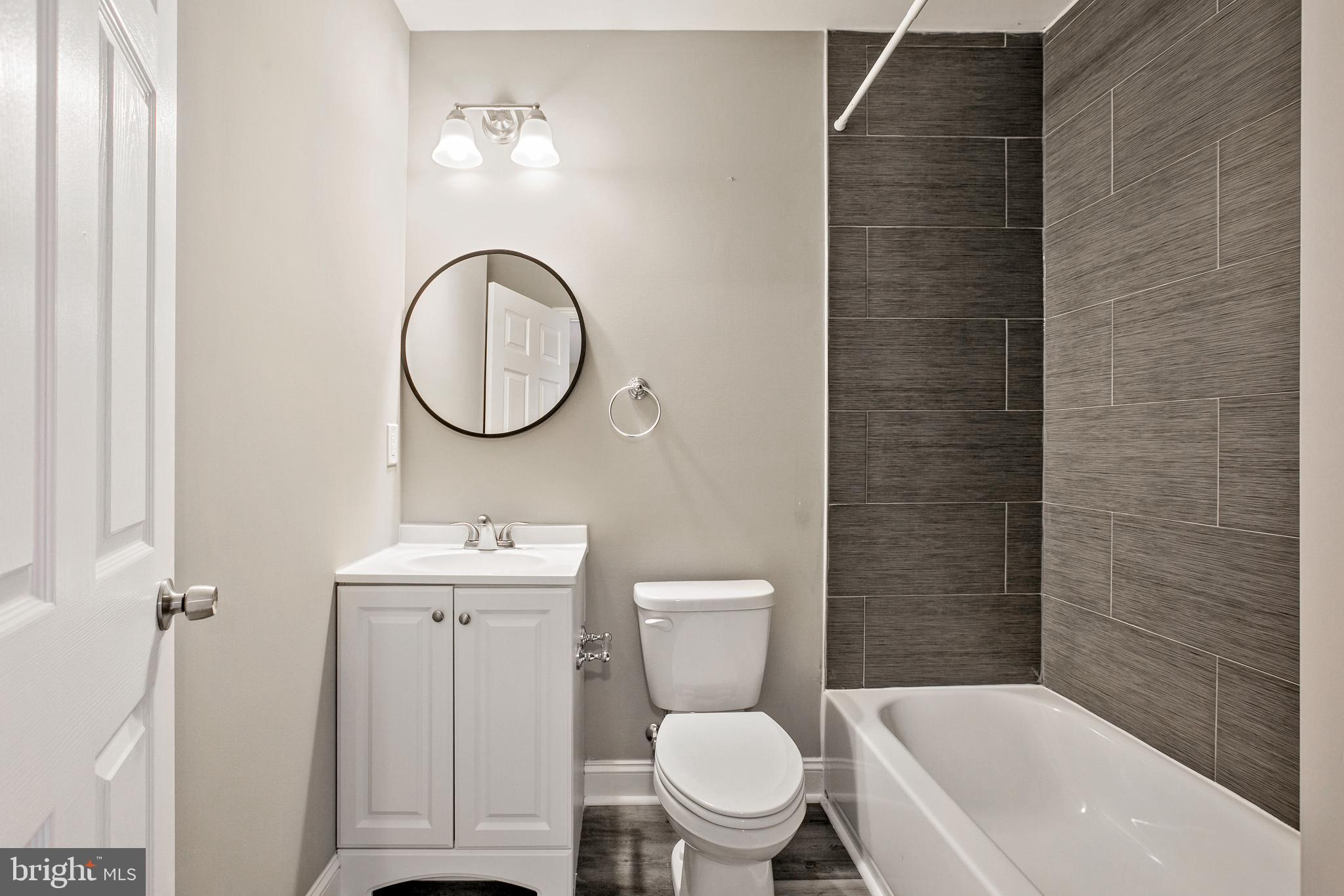 LUCILLE PARK - Residential