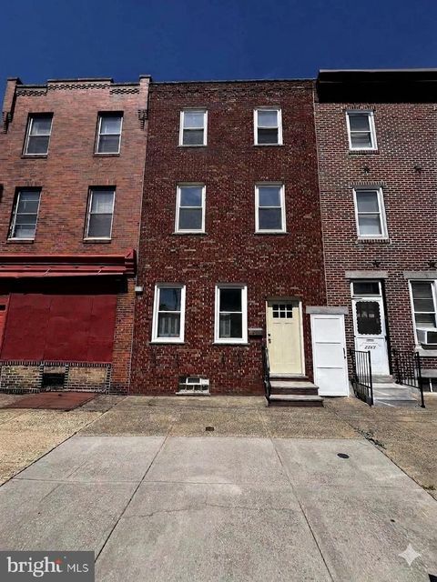 Townhouse For Sale - 2715 E Lehigh Avenue<br/> PHILADELPHIA, PA 19125