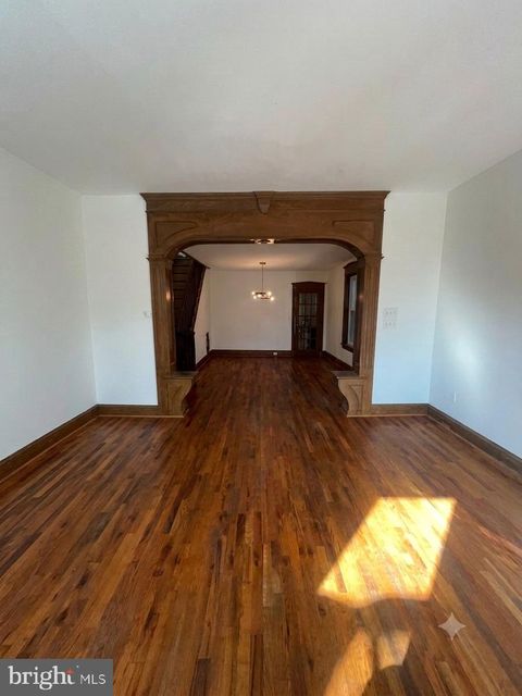 Townhouse For Sale - 2715 E Lehigh Avenue<br/> PHILADELPHIA, PA 19125
