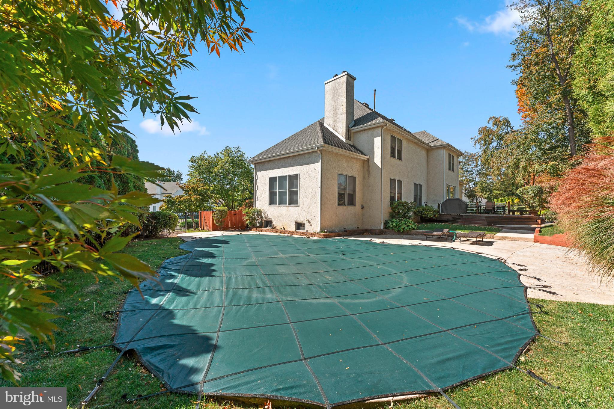 LONG LANE FARMS 2 - Residential