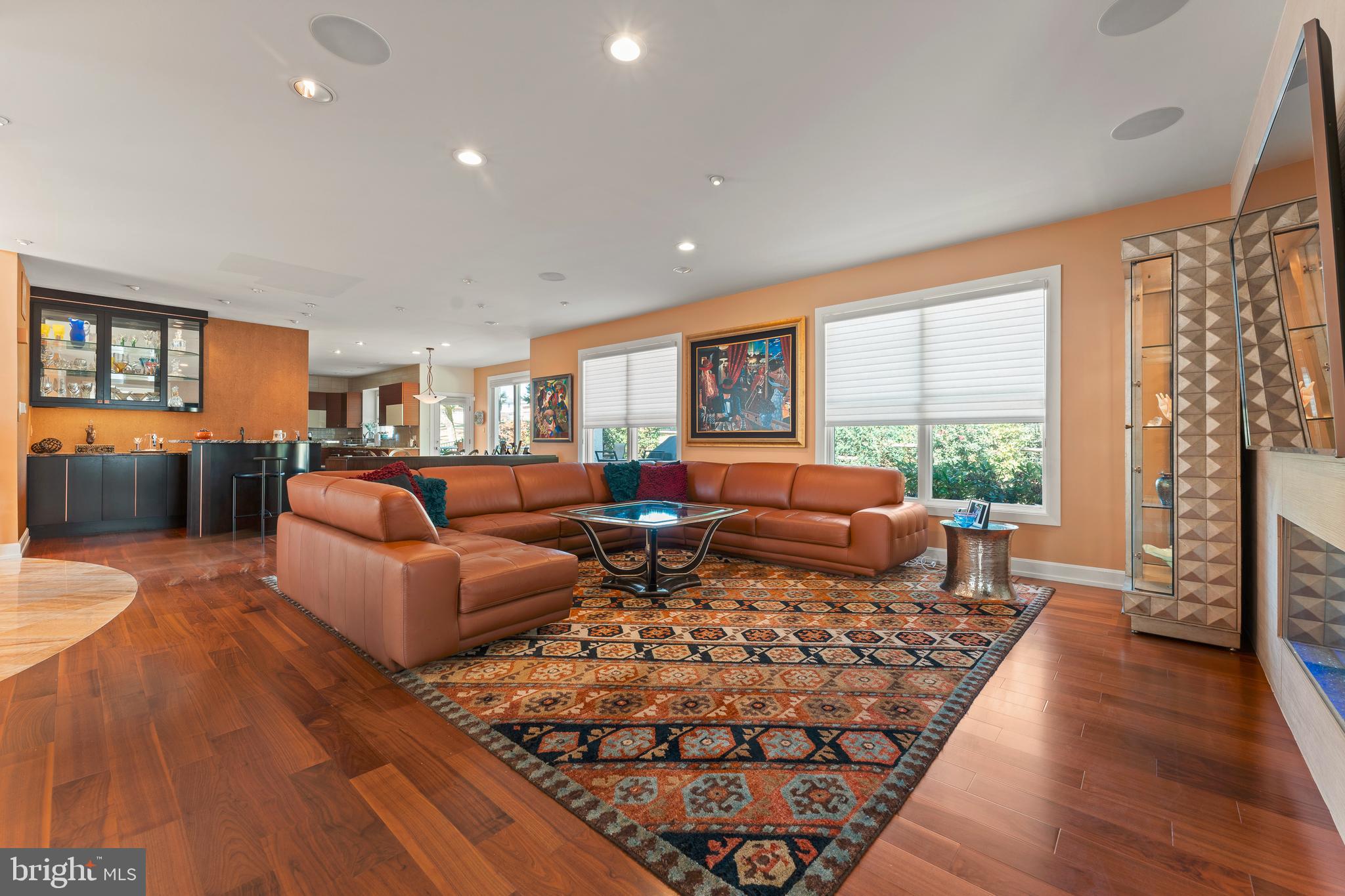 LONG LANE FARMS 2 - Residential