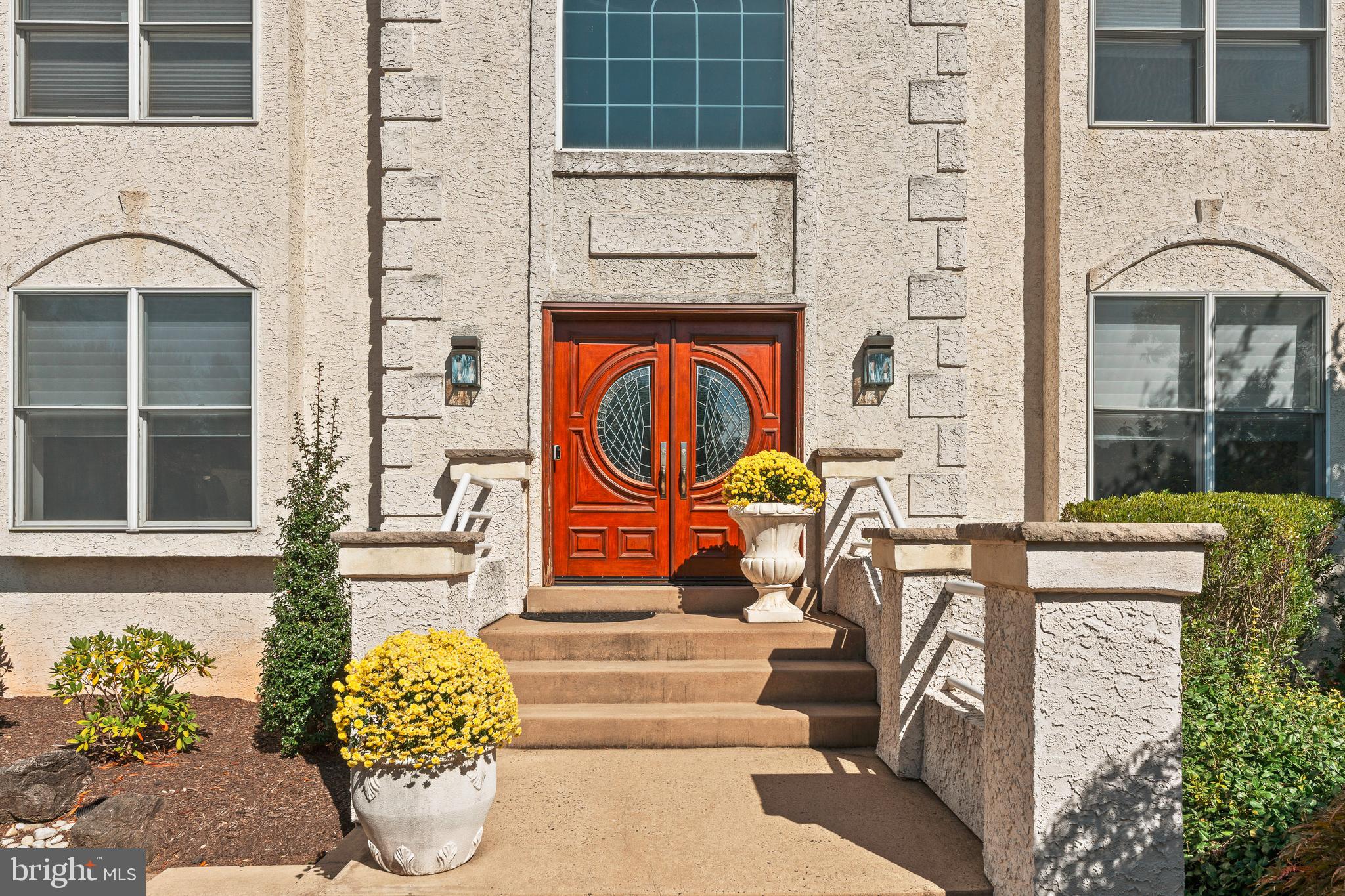 LONG LANE FARMS 2 - Residential