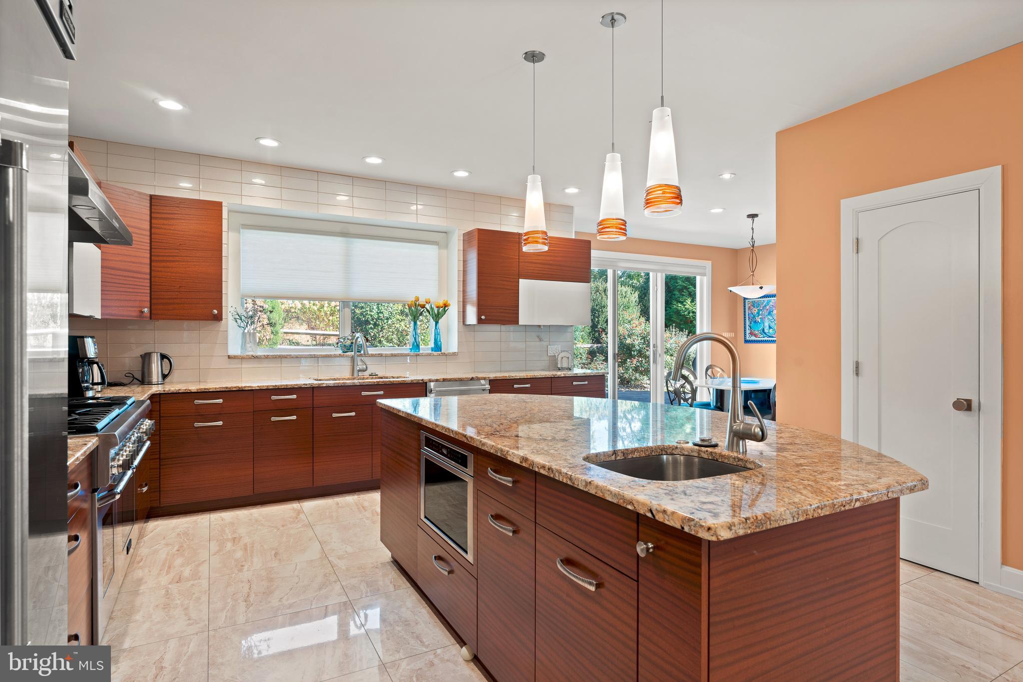 LONG LANE FARMS 2 - Residential