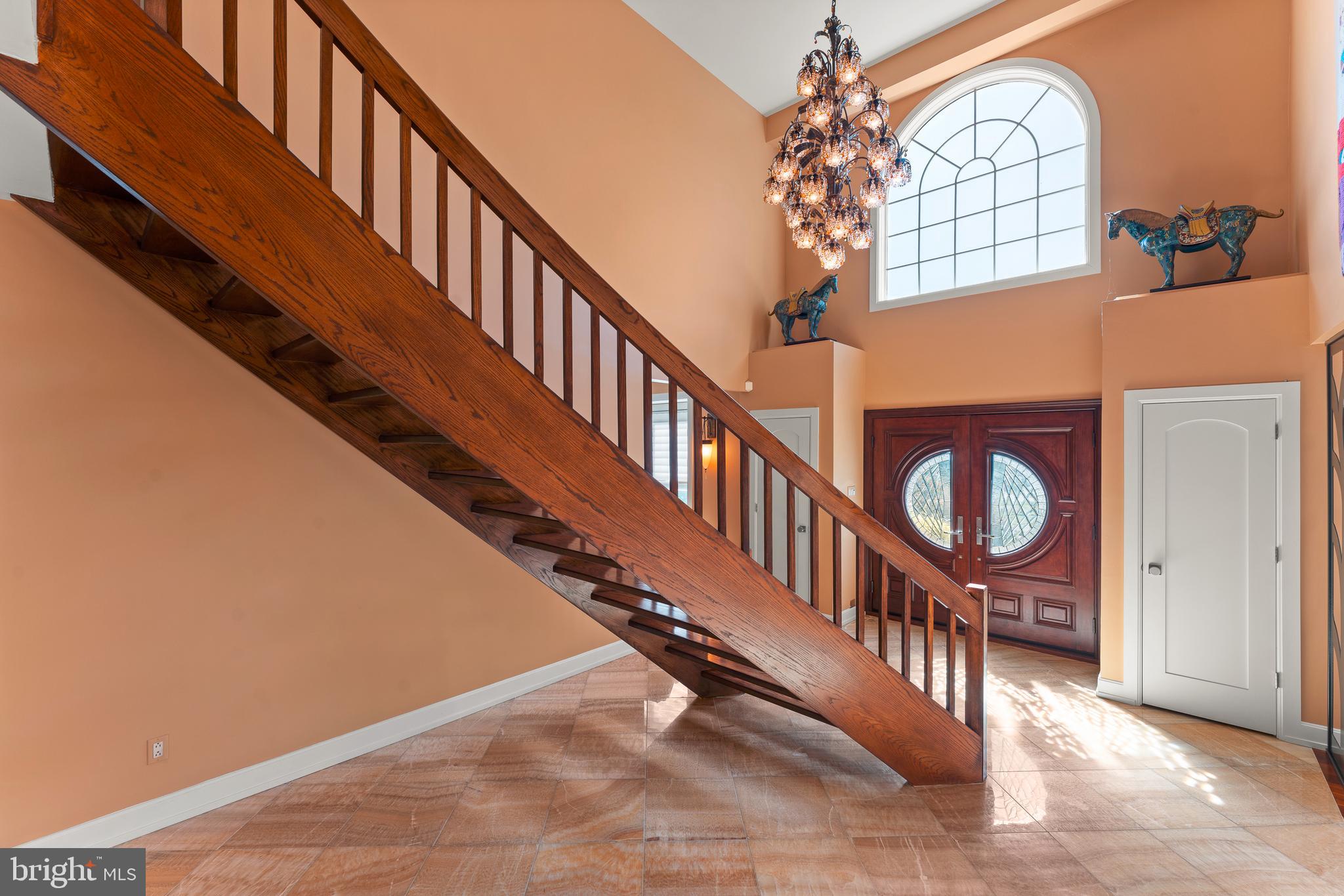 LONG LANE FARMS 2 - Residential