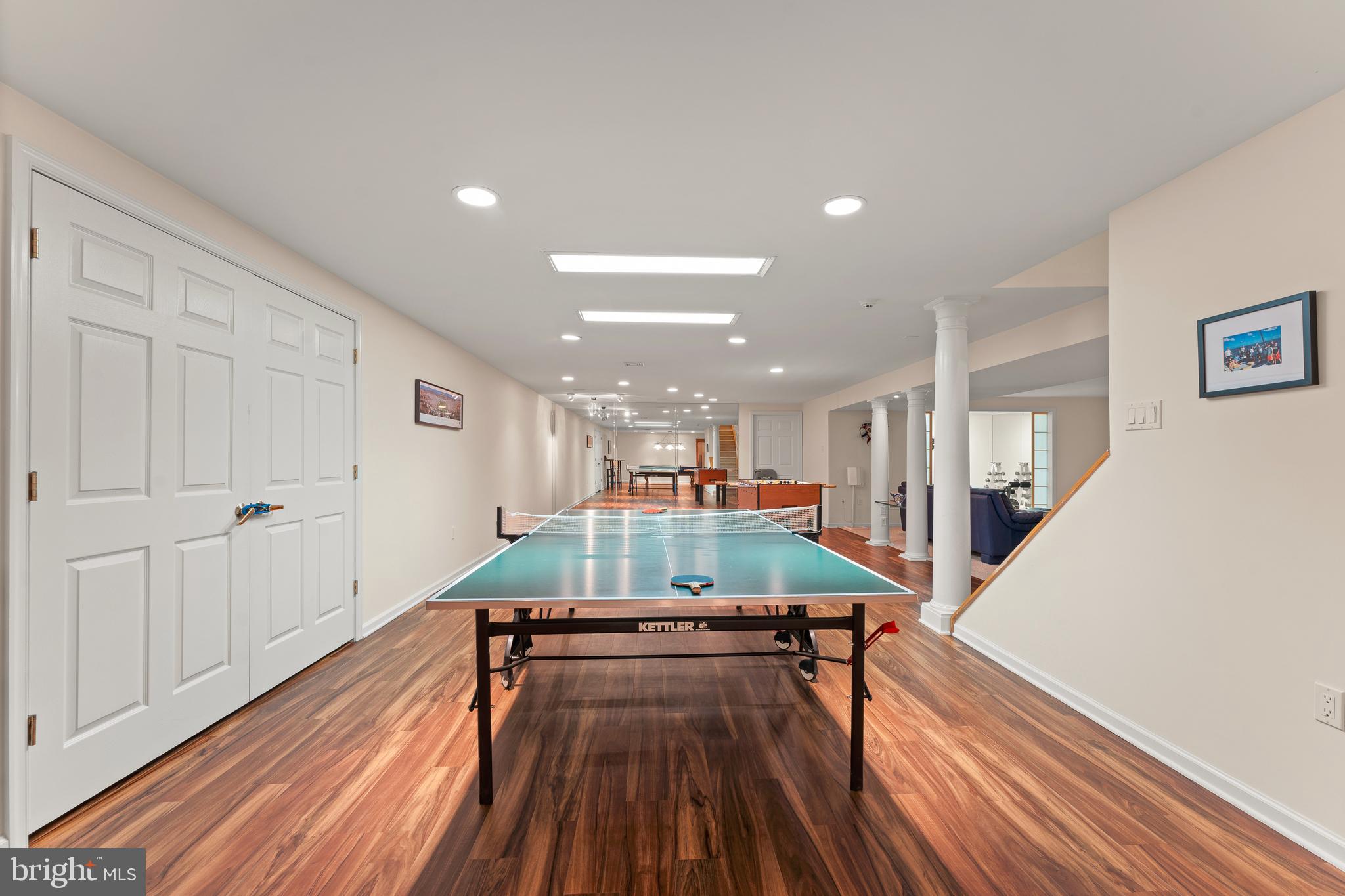 LONG LANE FARMS 2 - Residential