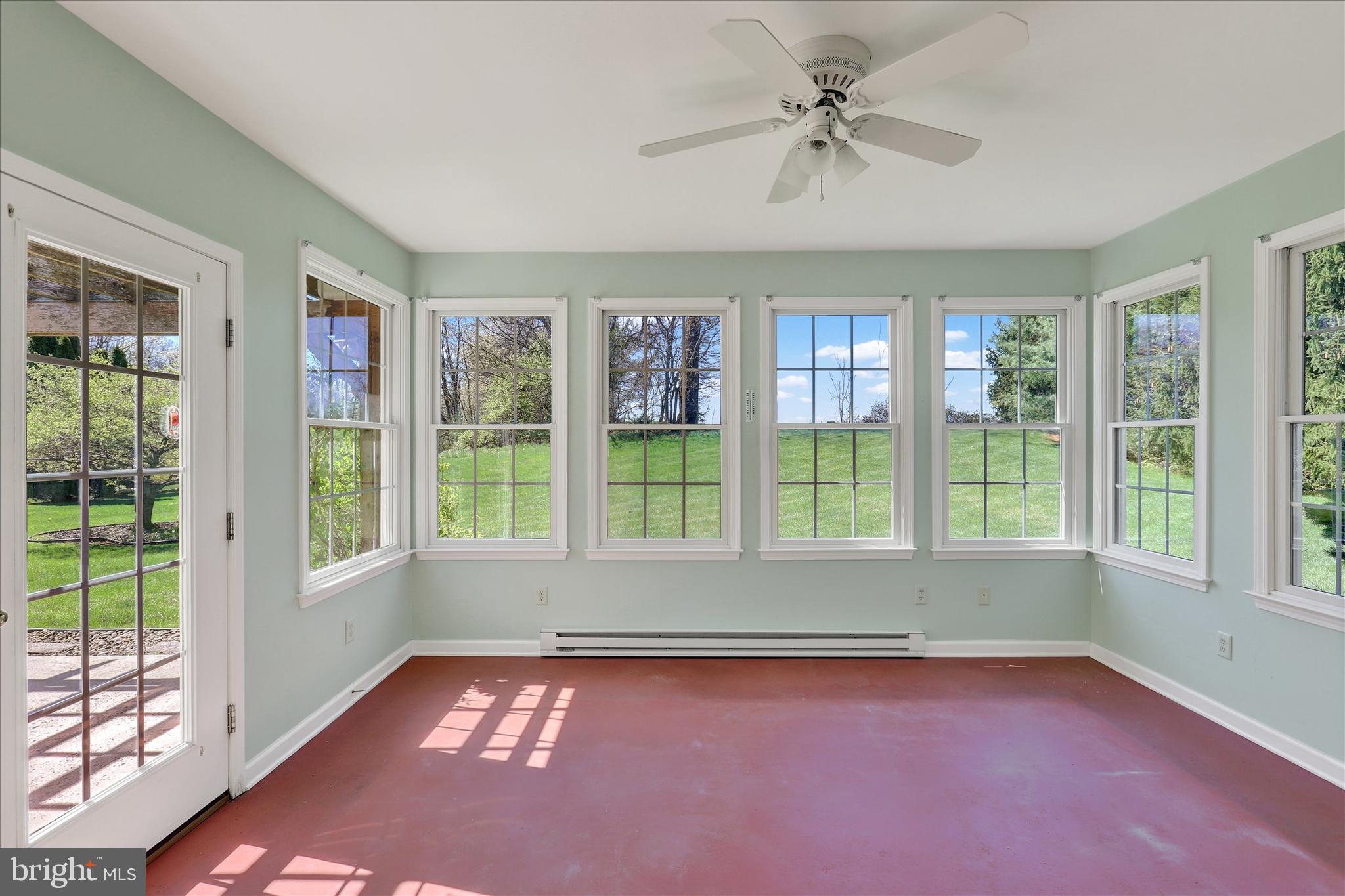 PENN NATIONAL GOLF COURSE COMMUNITY - Residential