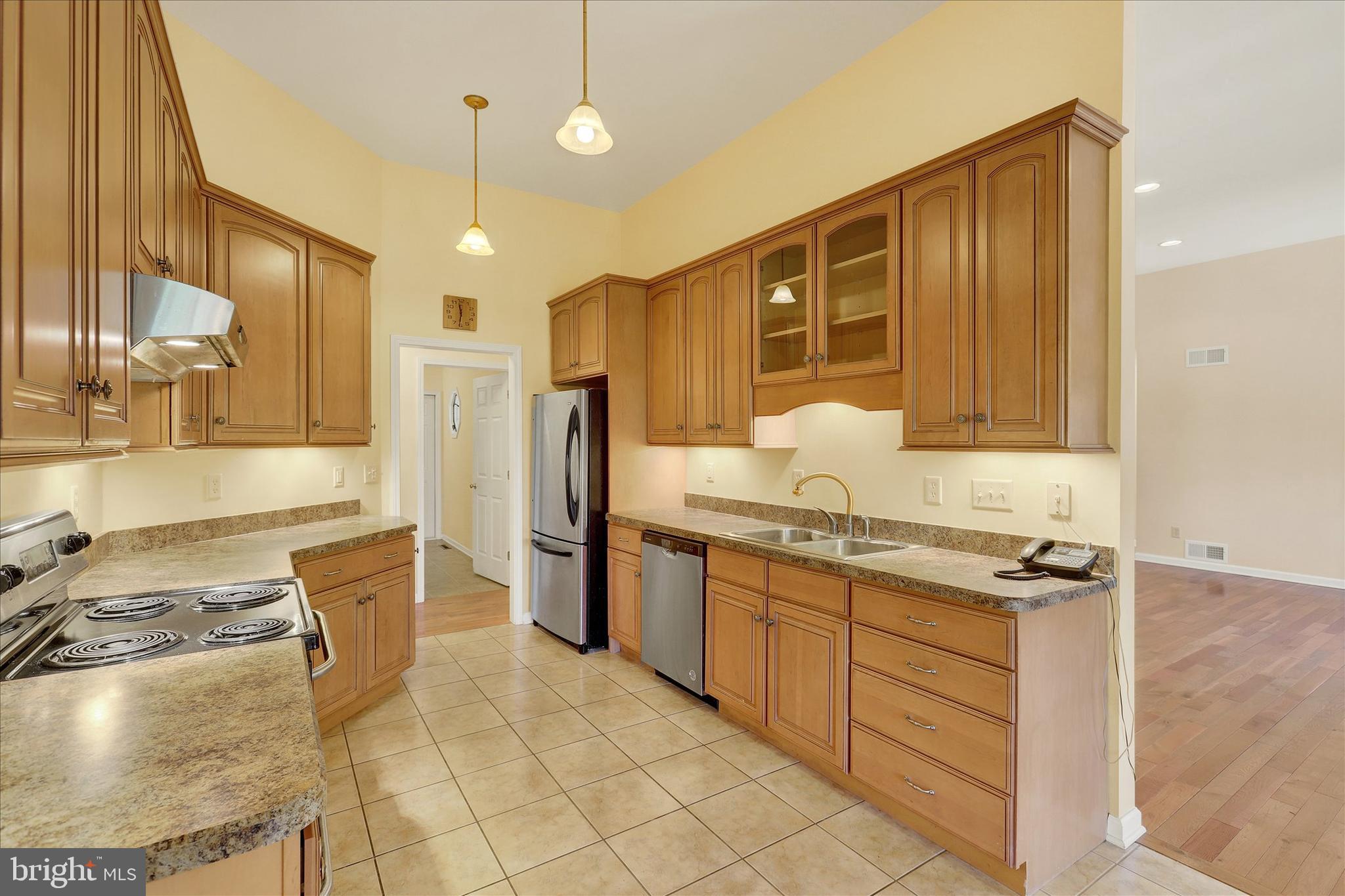 PENN NATIONAL GOLF COURSE COMMUNITY - Residential