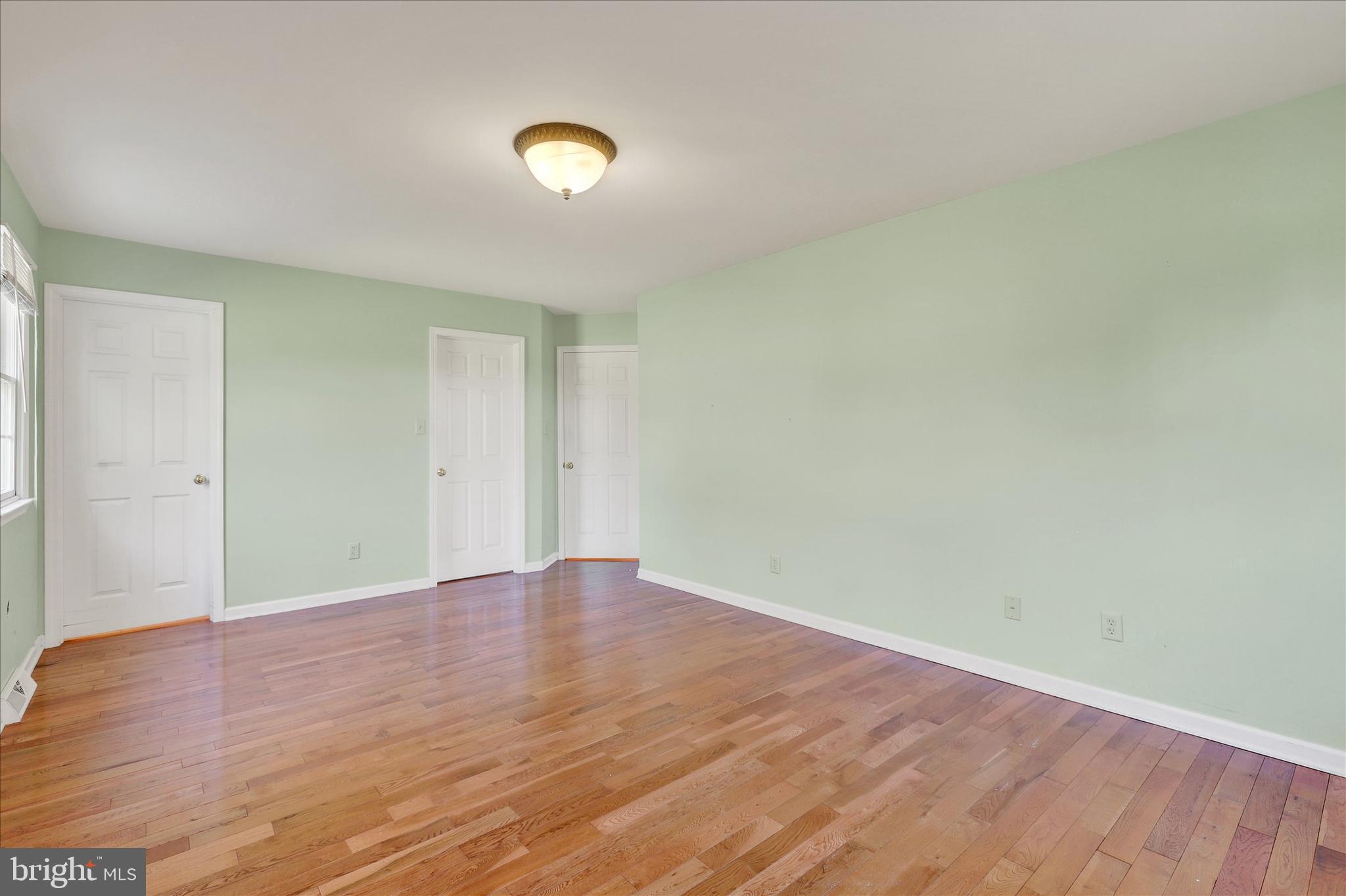 PENN NATIONAL GOLF COURSE COMMUNITY - Residential