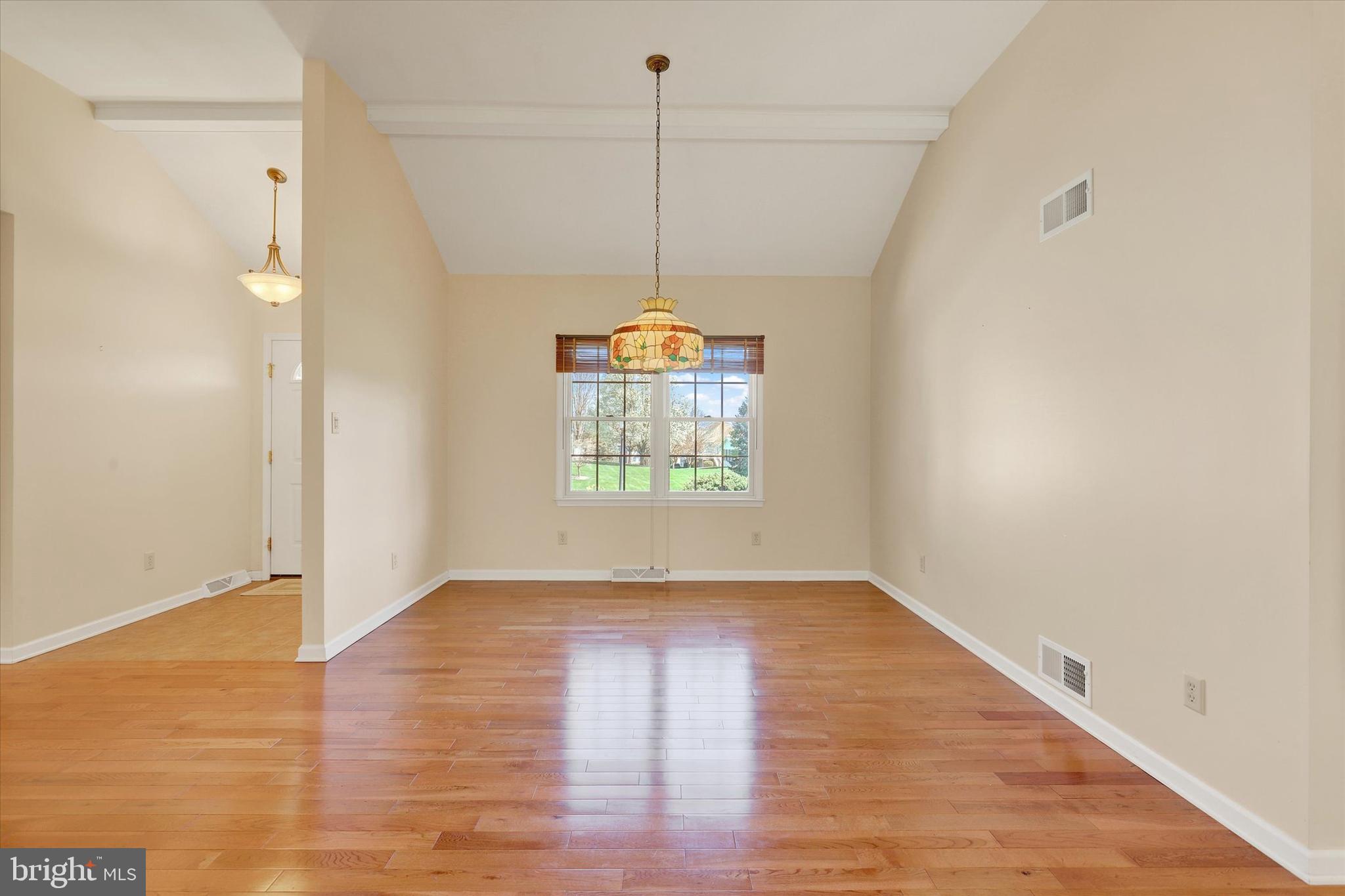 PENN NATIONAL GOLF COURSE COMMUNITY - Residential