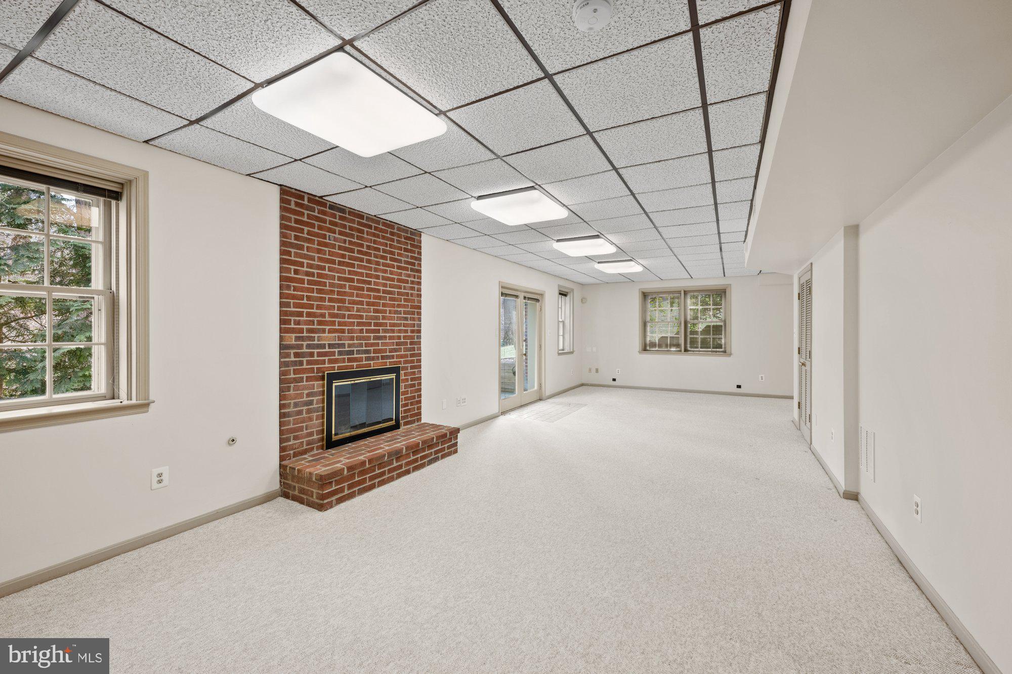 CEDARS OF MC LEAN - Residential