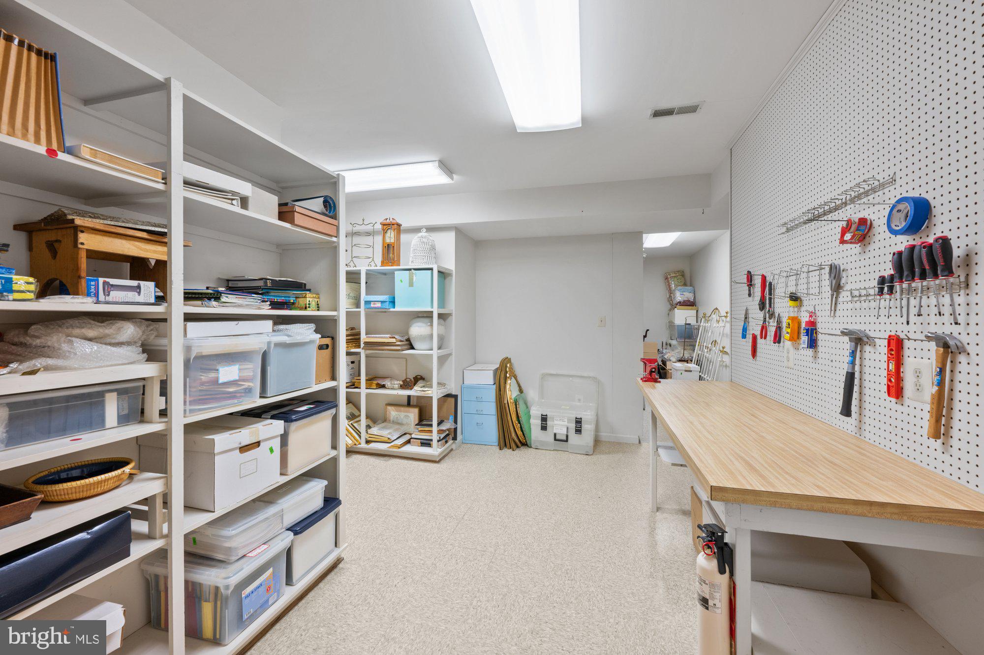 CEDARS OF MC LEAN - Residential