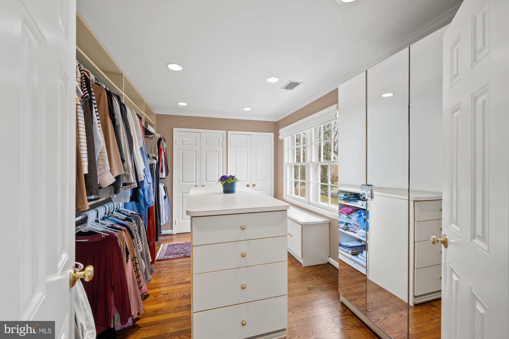 CEDARS OF MC LEAN - Residential