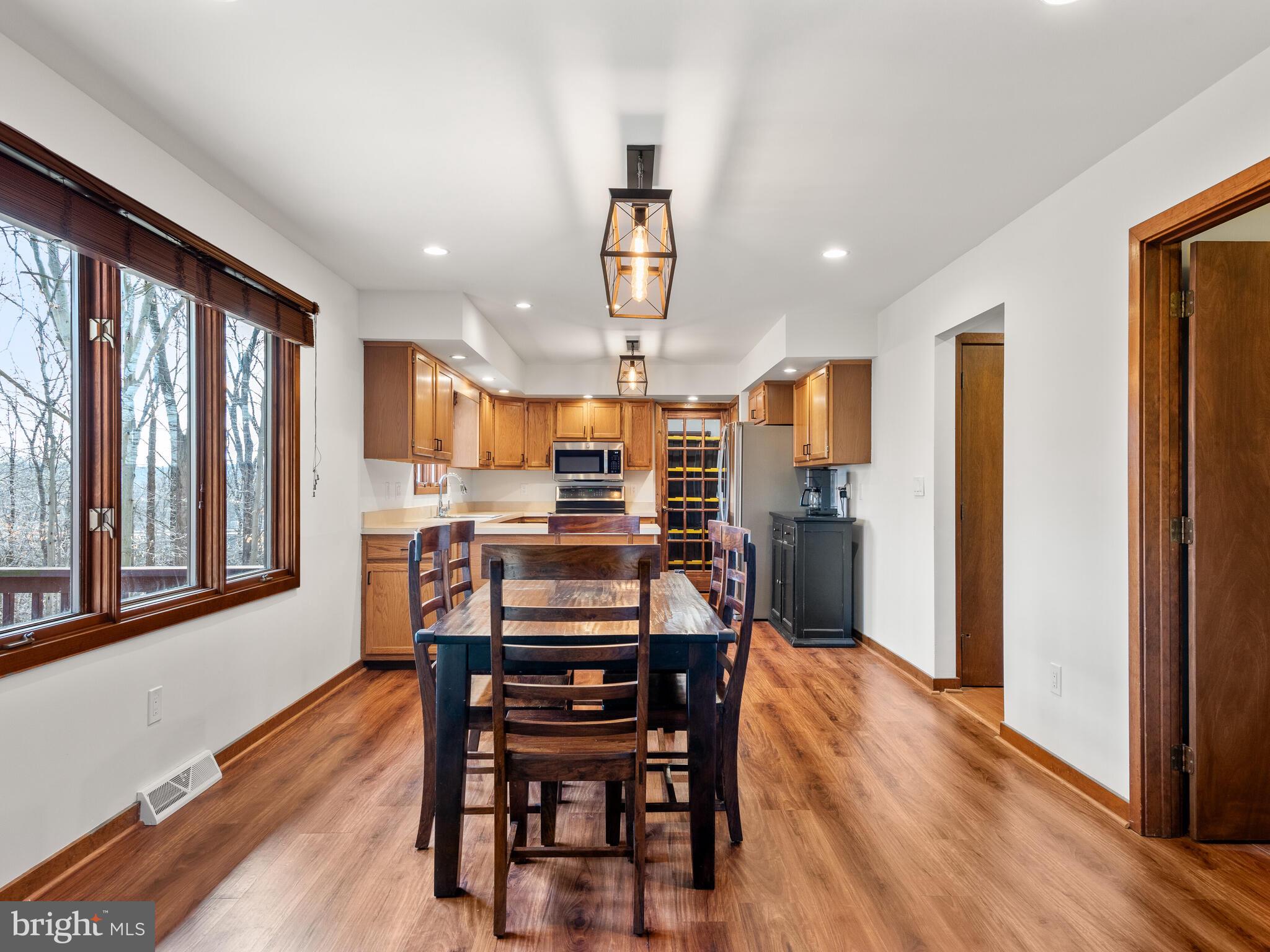 BLACK HORSE FARMS - Residential