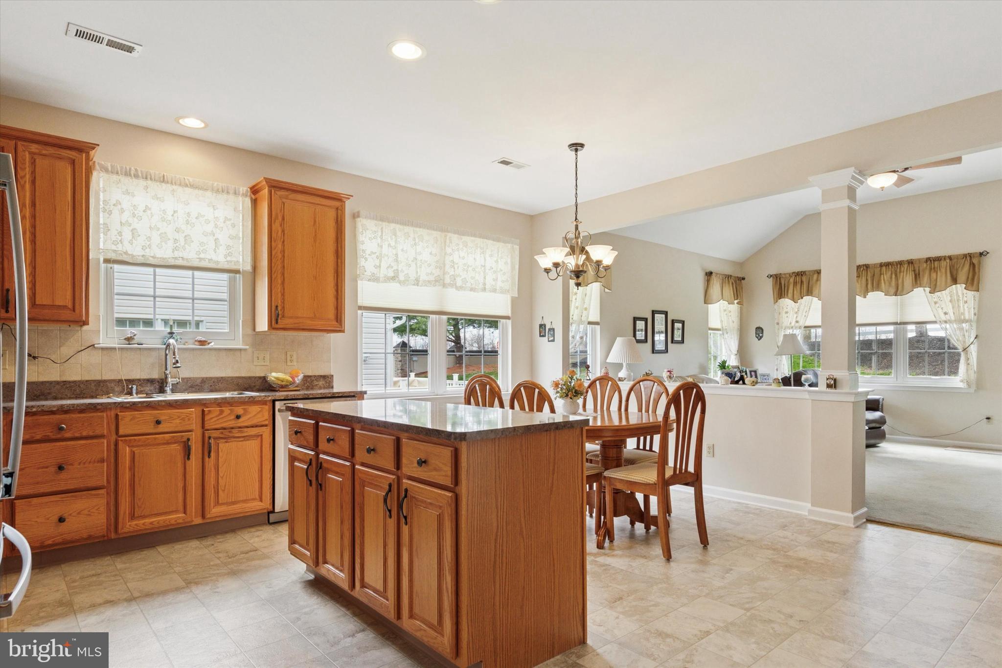 KINGSFIELD - Residential