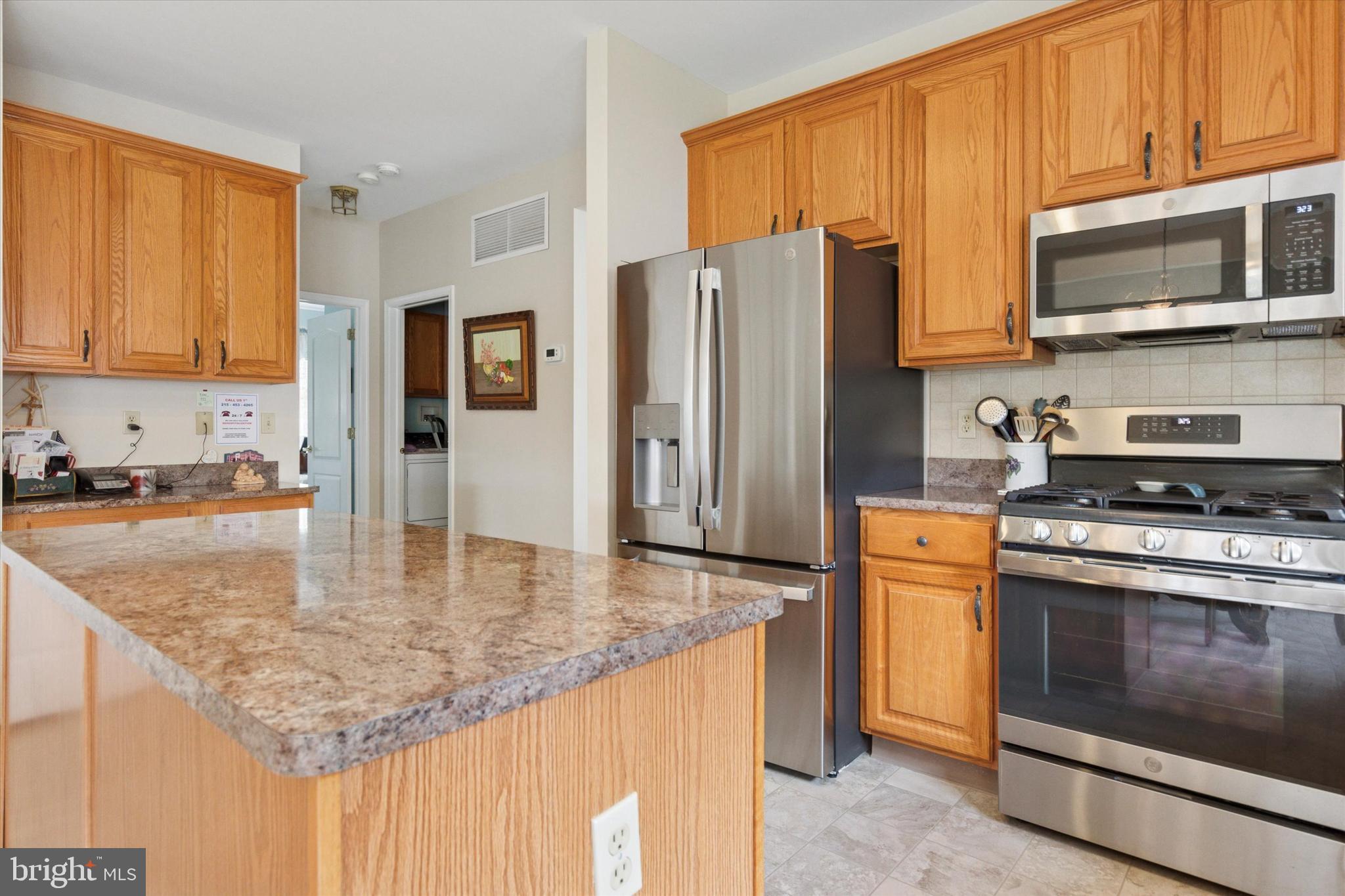 KINGSFIELD - Residential