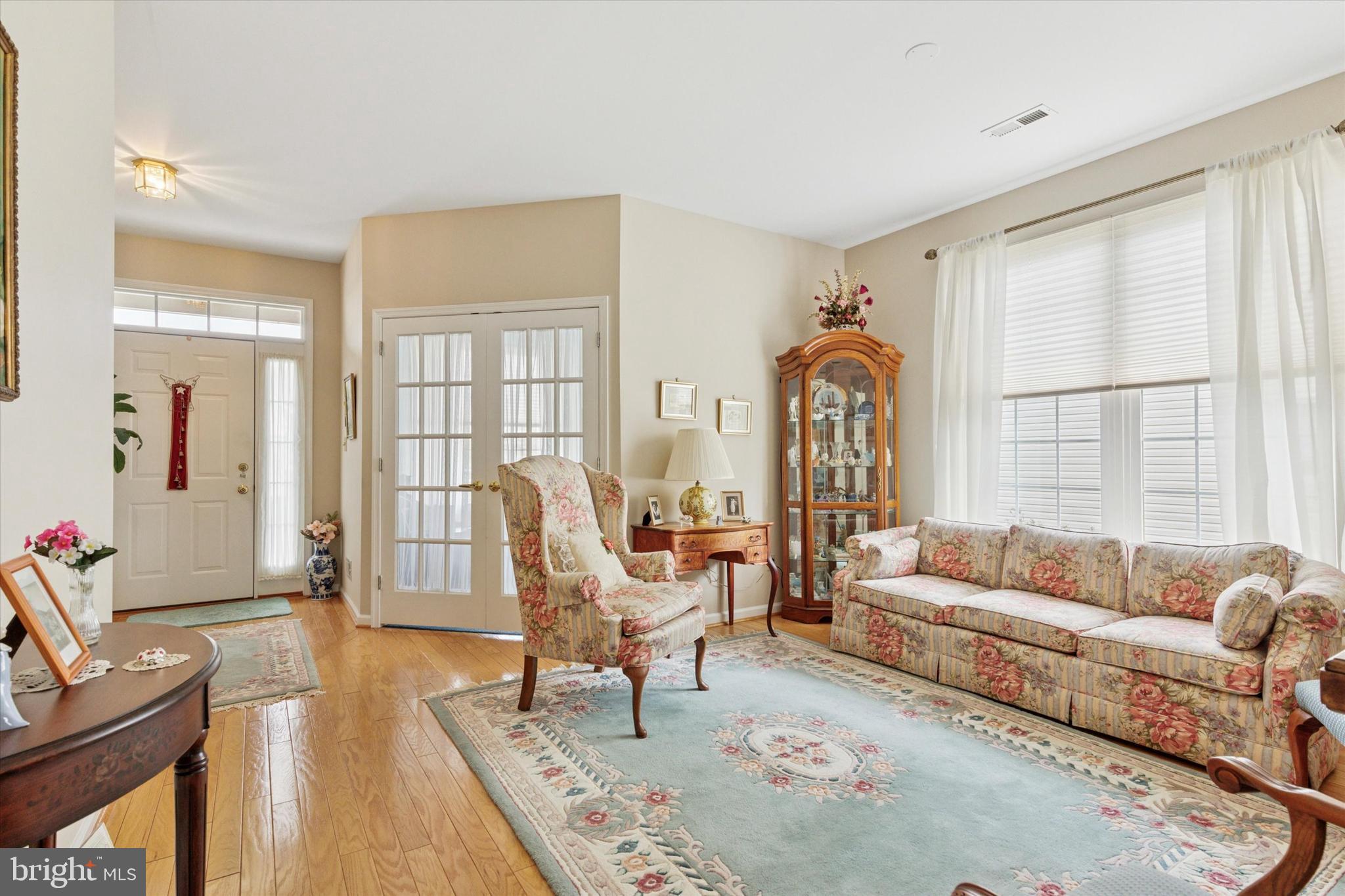 KINGSFIELD - Residential