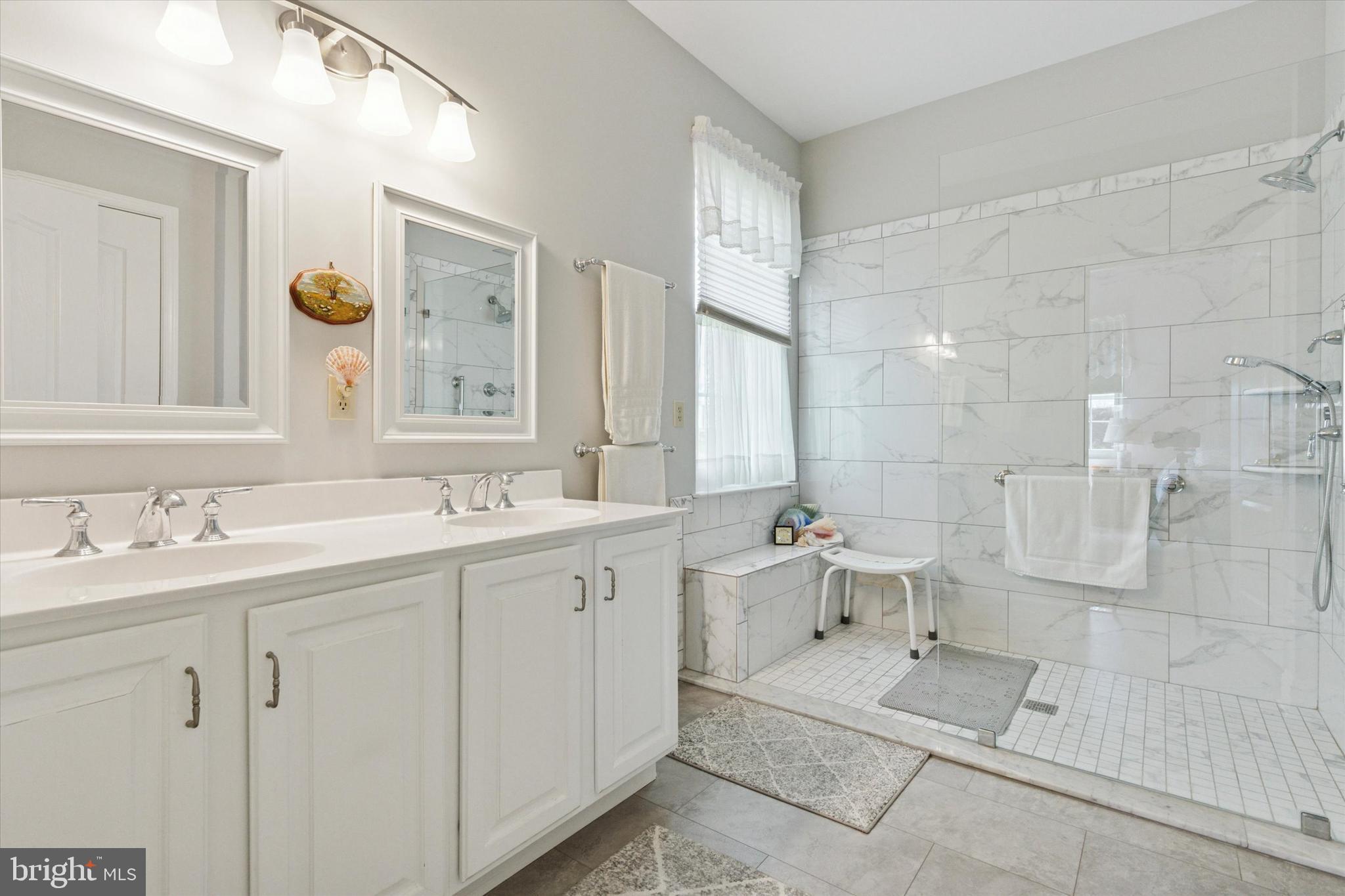 KINGSFIELD - Residential