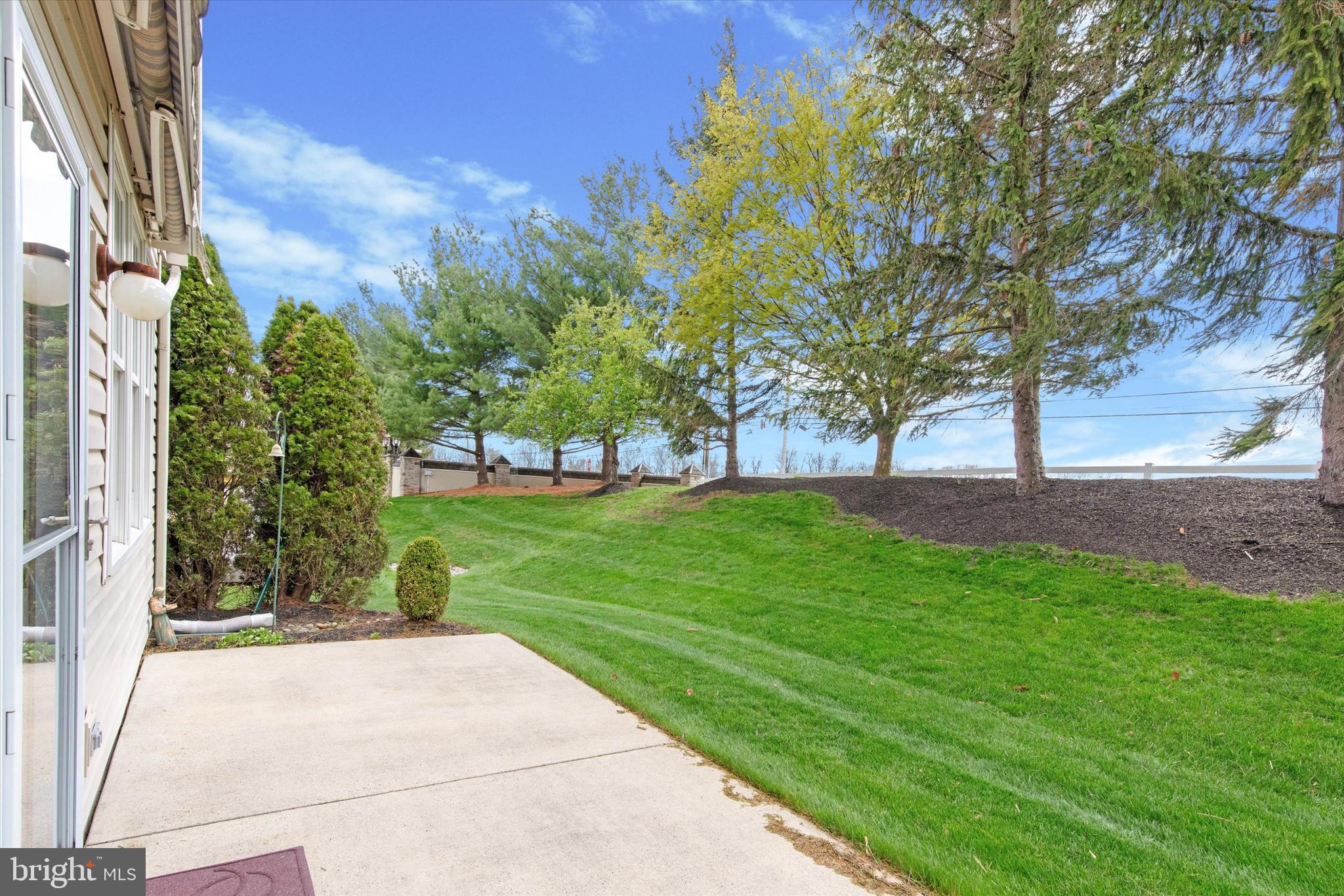 KINGSFIELD - Residential