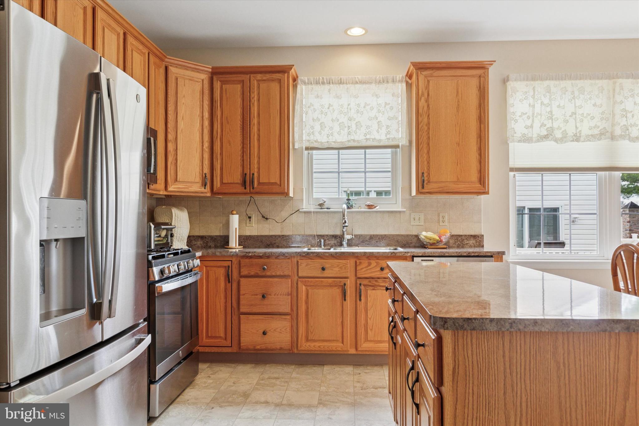 KINGSFIELD - Residential