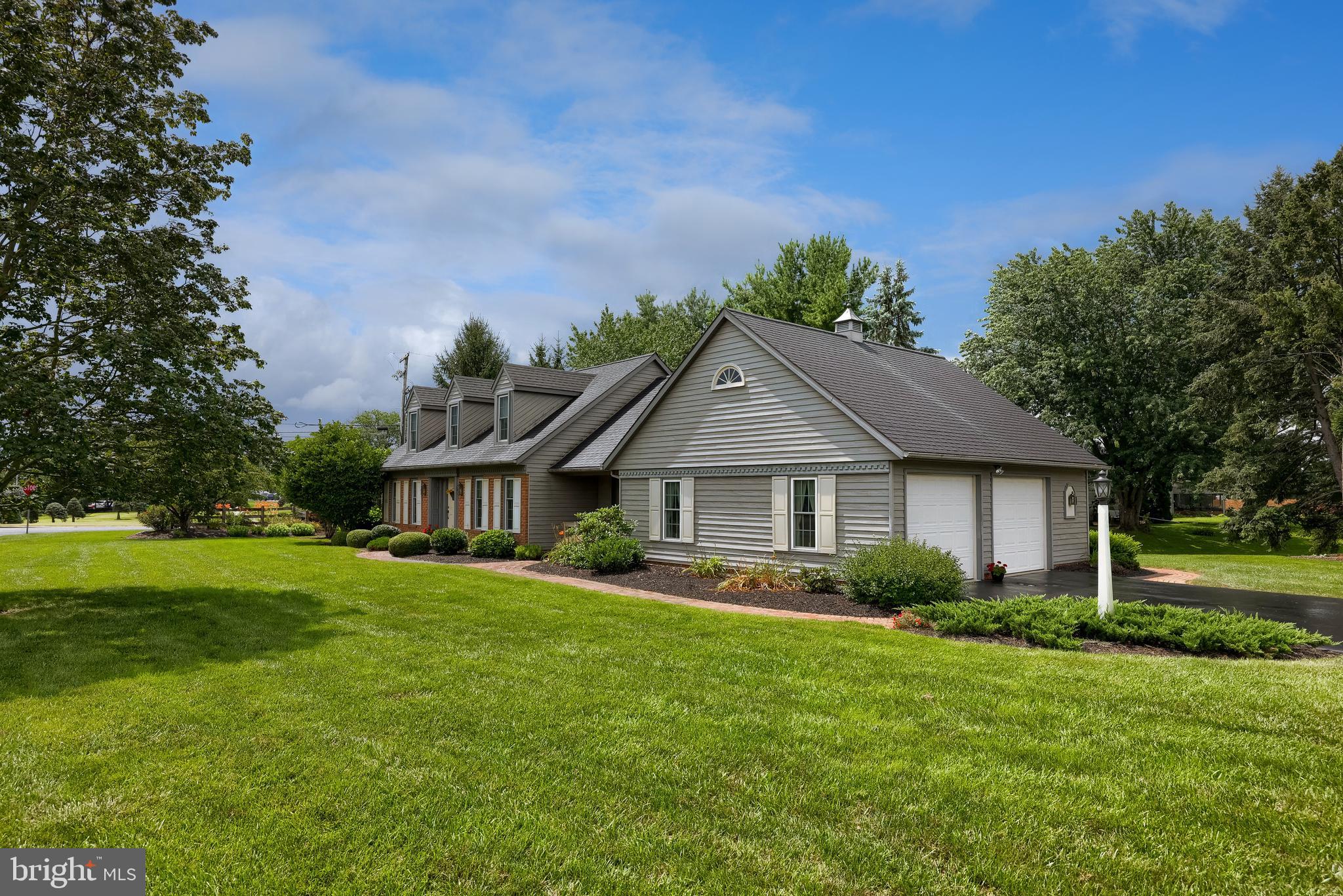 OLDE FIELD - Residential