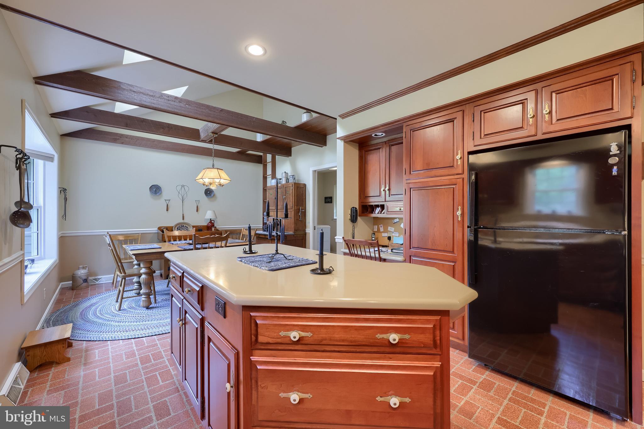 OLDE FIELD - Residential