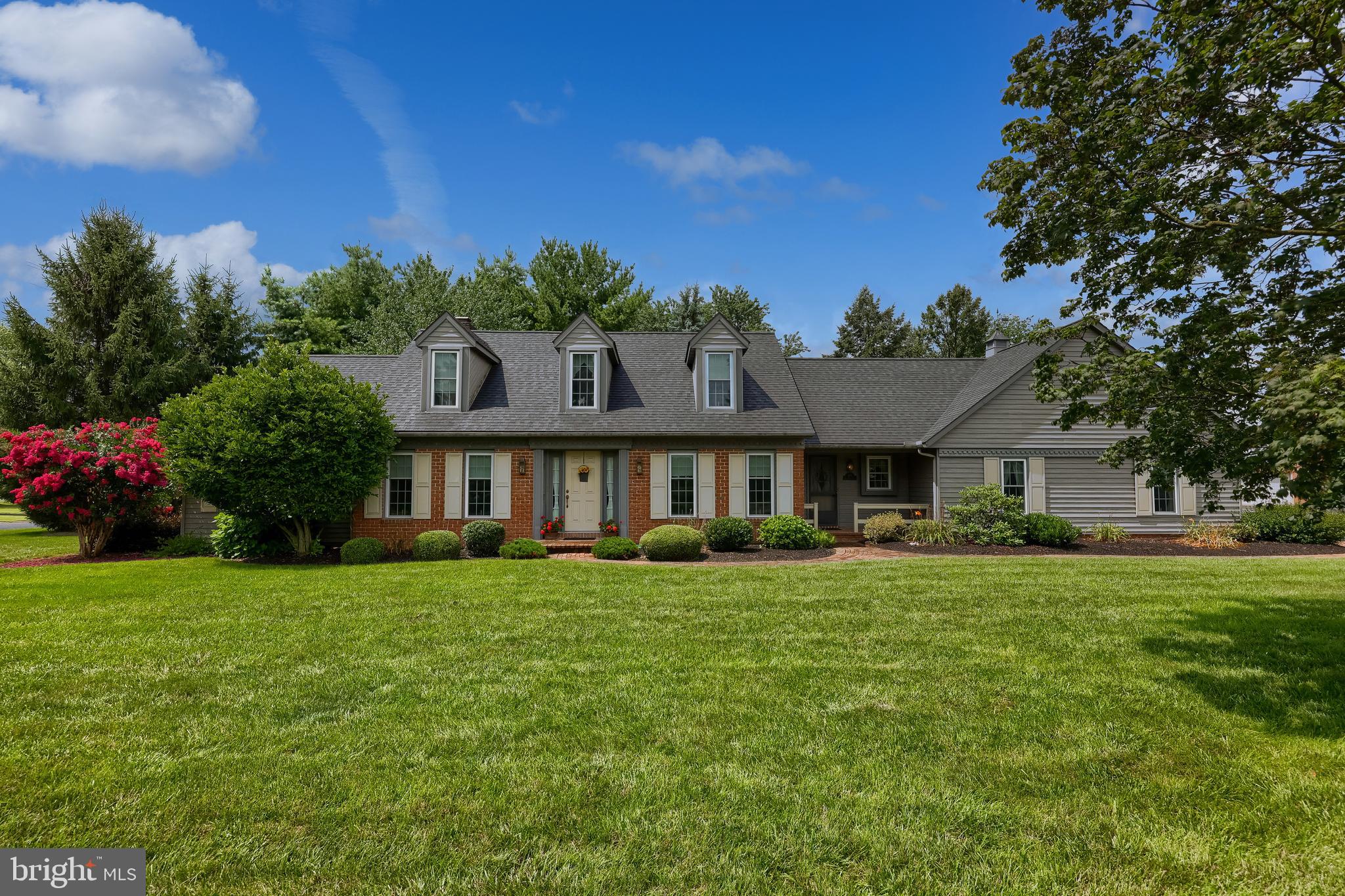 OLDE FIELD - Residential