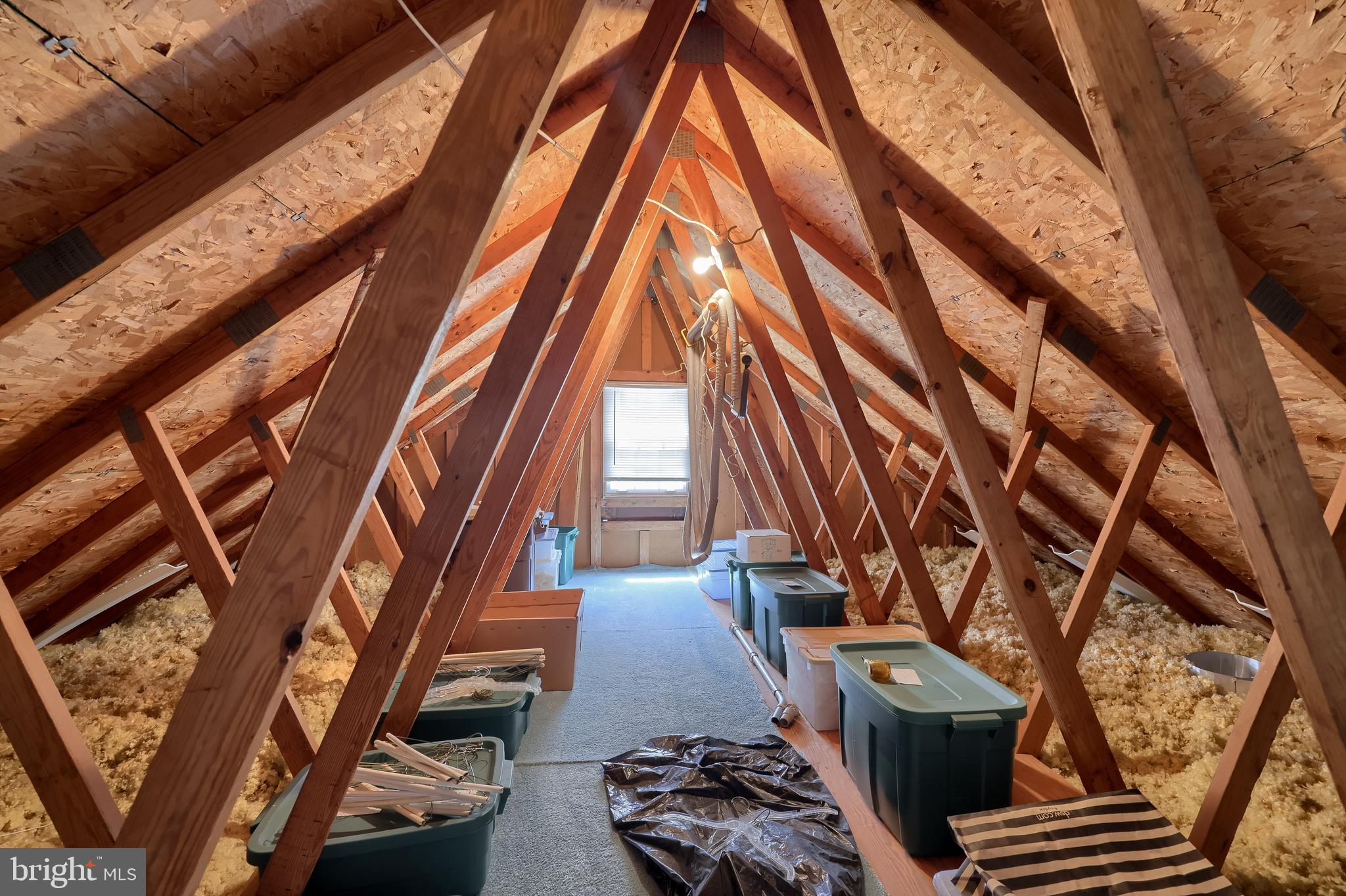 OLDE FIELD - Residential