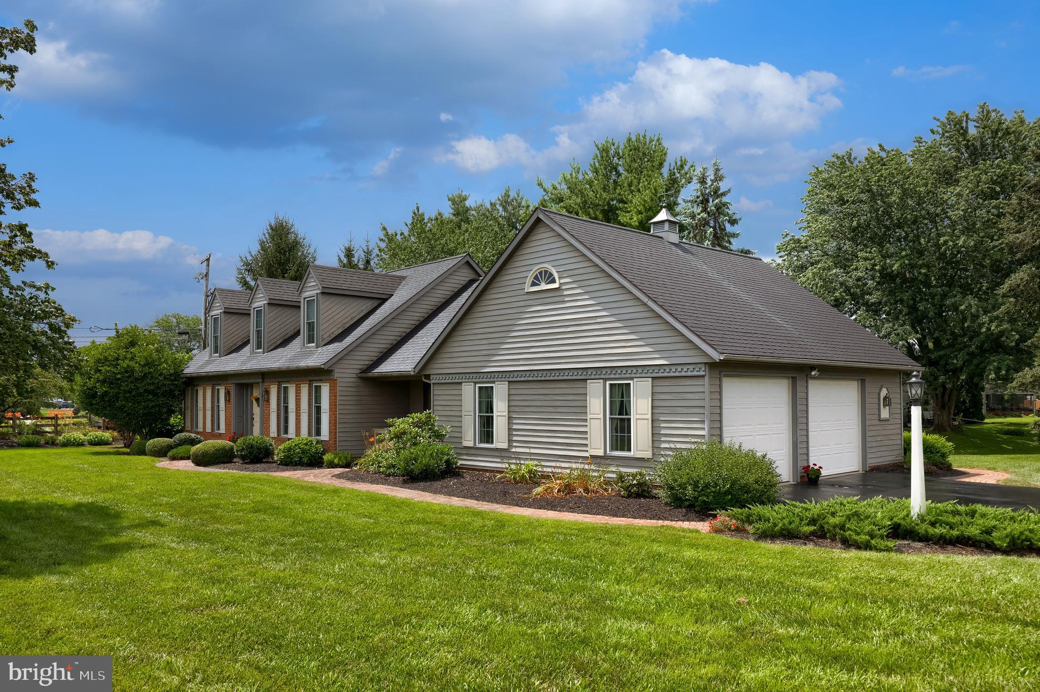 OLDE FIELD - Residential