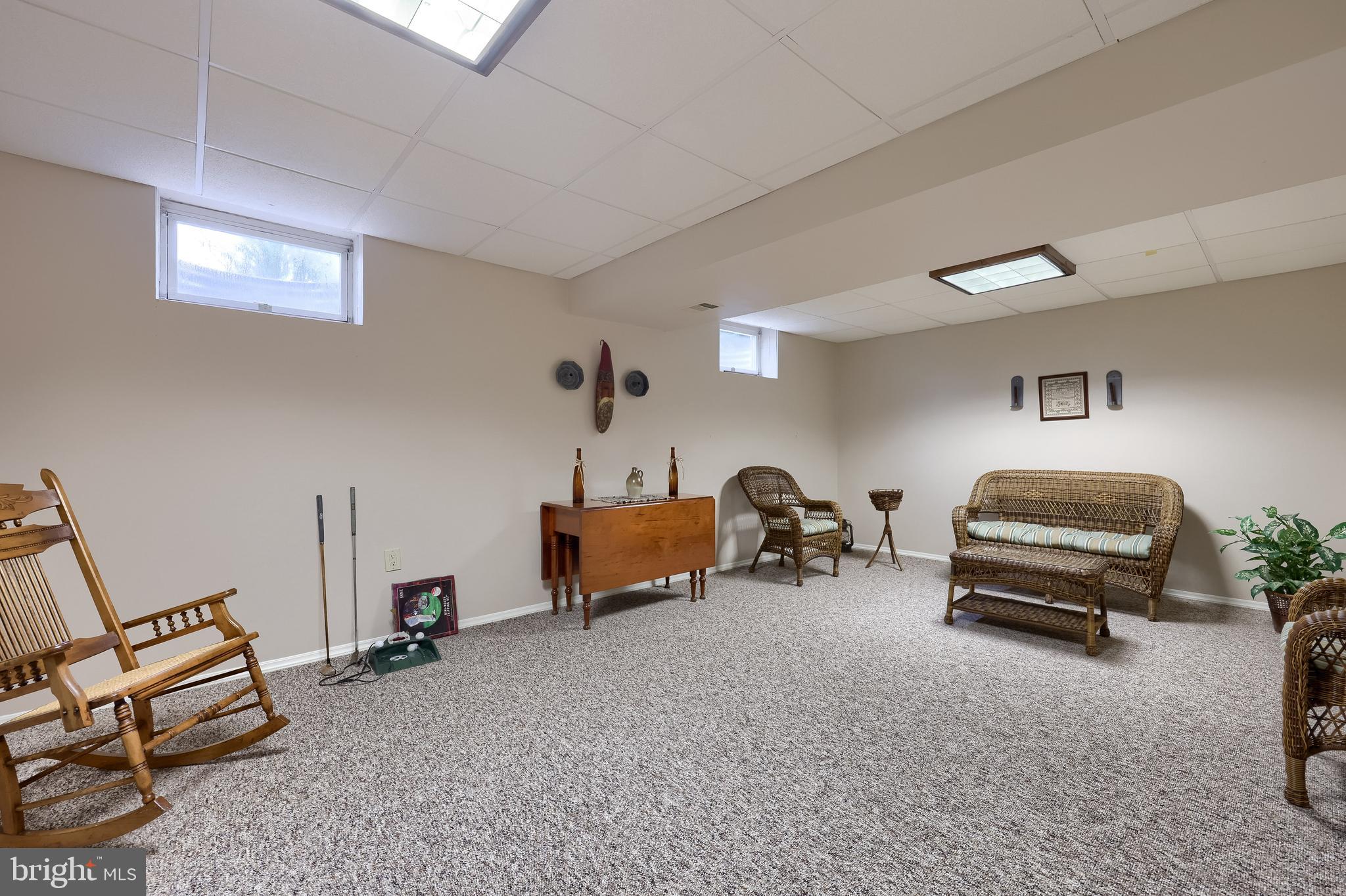 OLDE FIELD - Residential