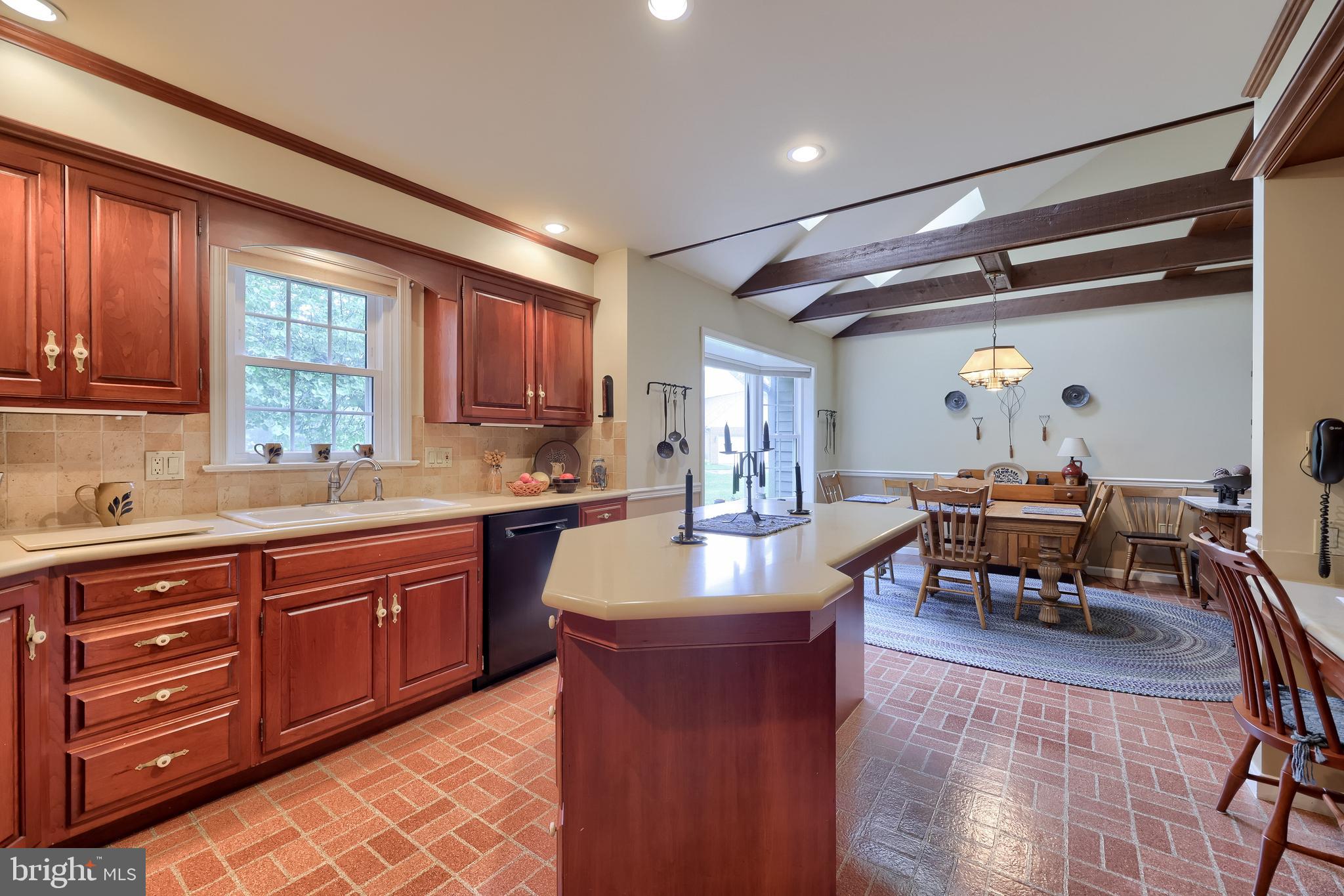 OLDE FIELD - Residential