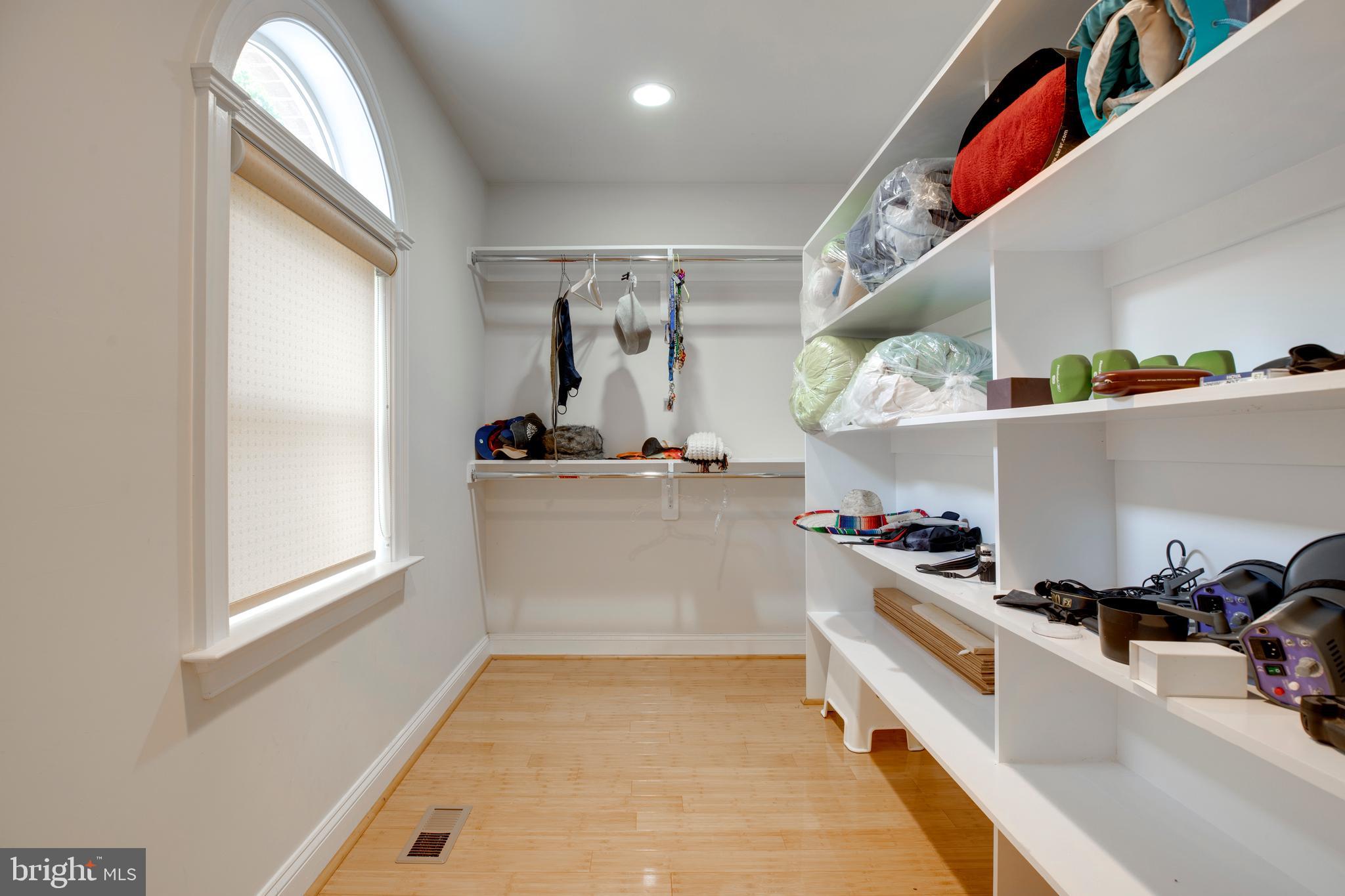 BRIARLYNN ESTATES - Residential