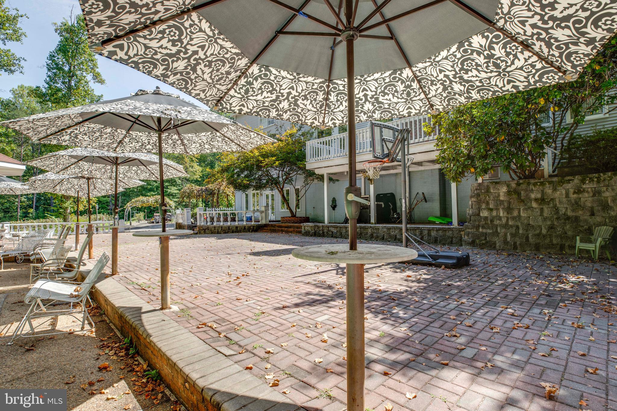 BRIARLYNN ESTATES - Residential