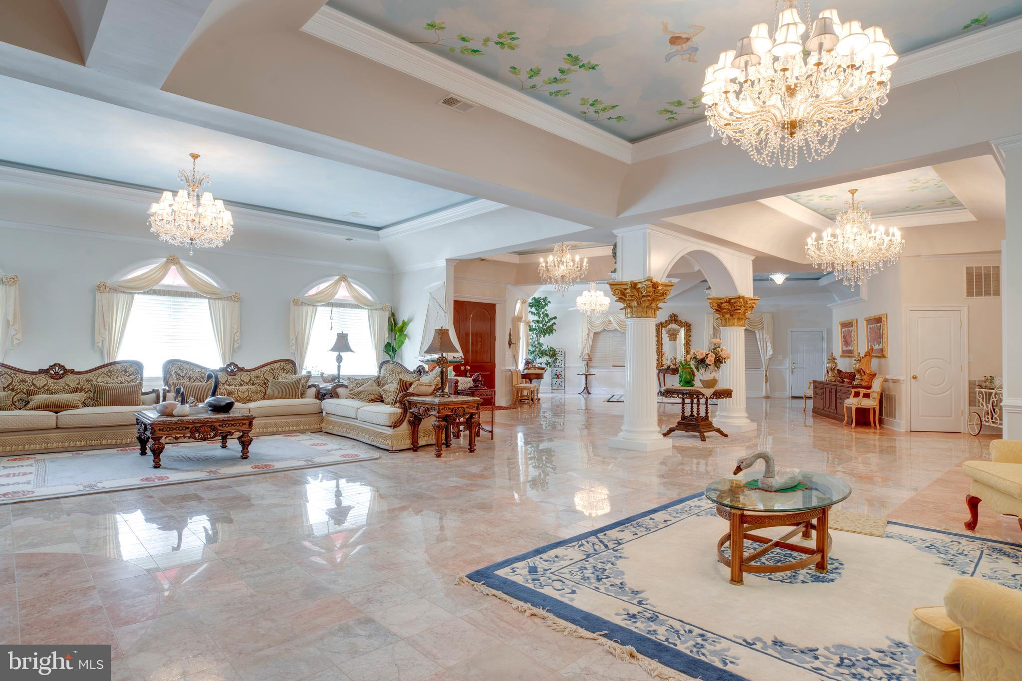 BRIARLYNN ESTATES - Residential