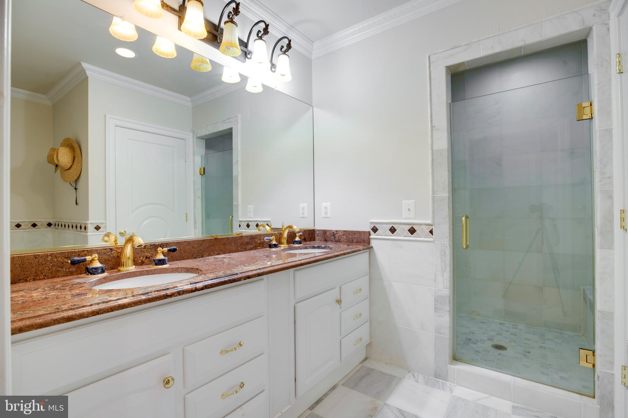 BRIARLYNN ESTATES - Residential