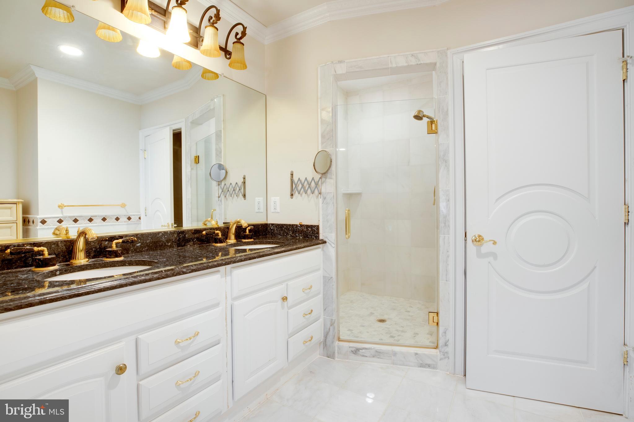 BRIARLYNN ESTATES - Residential