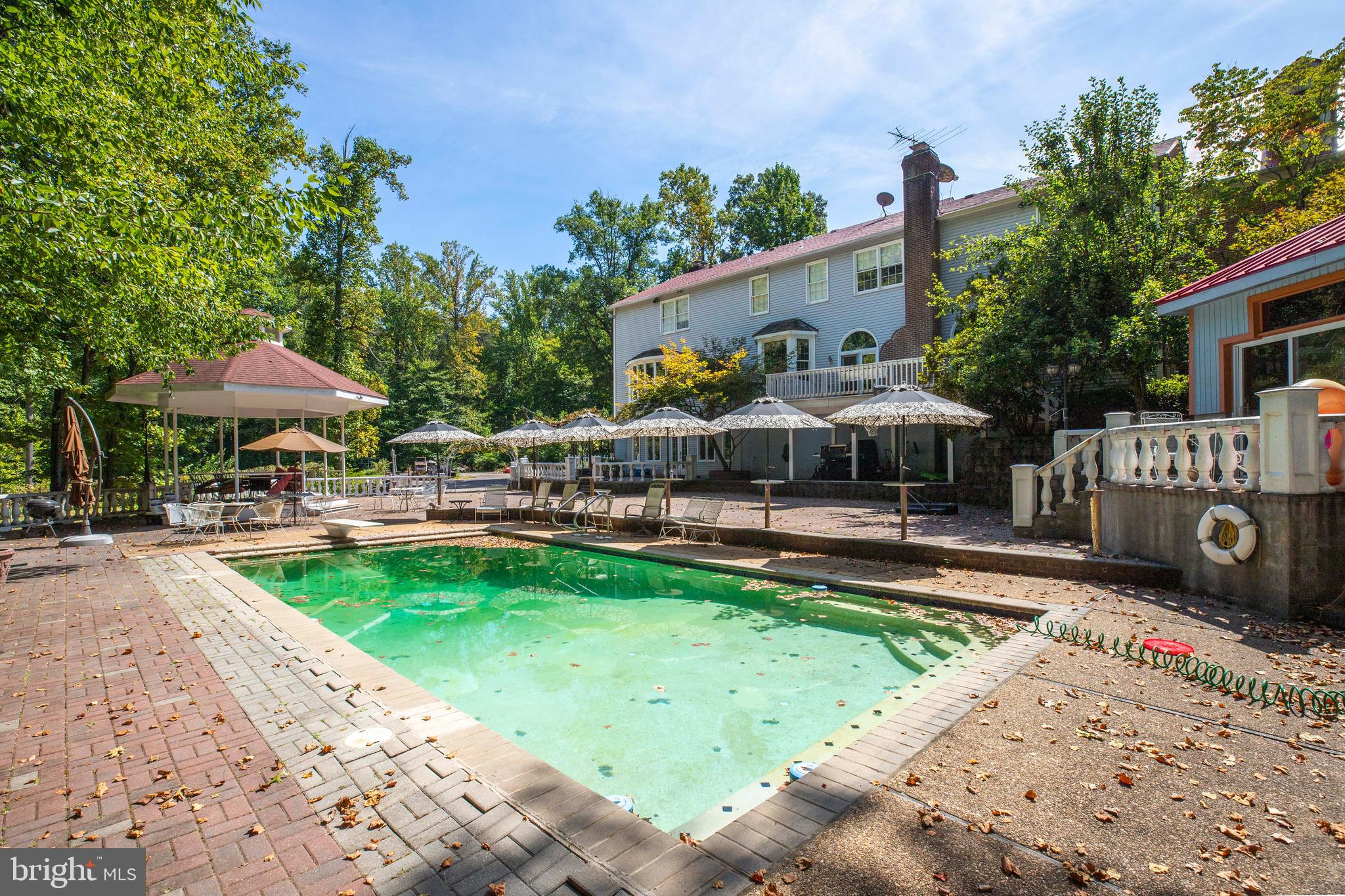 BRIARLYNN ESTATES - Residential