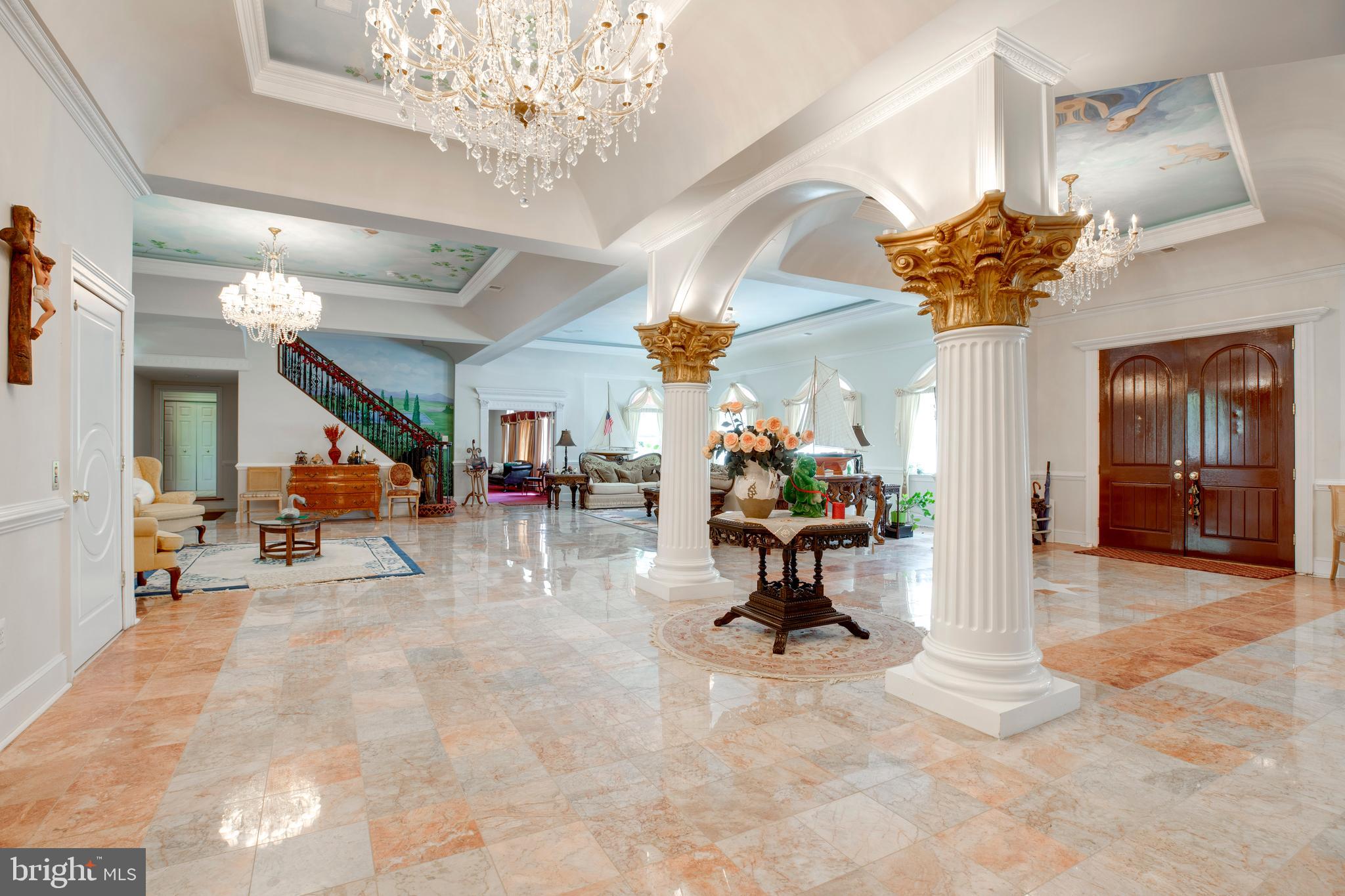 BRIARLYNN ESTATES - Residential