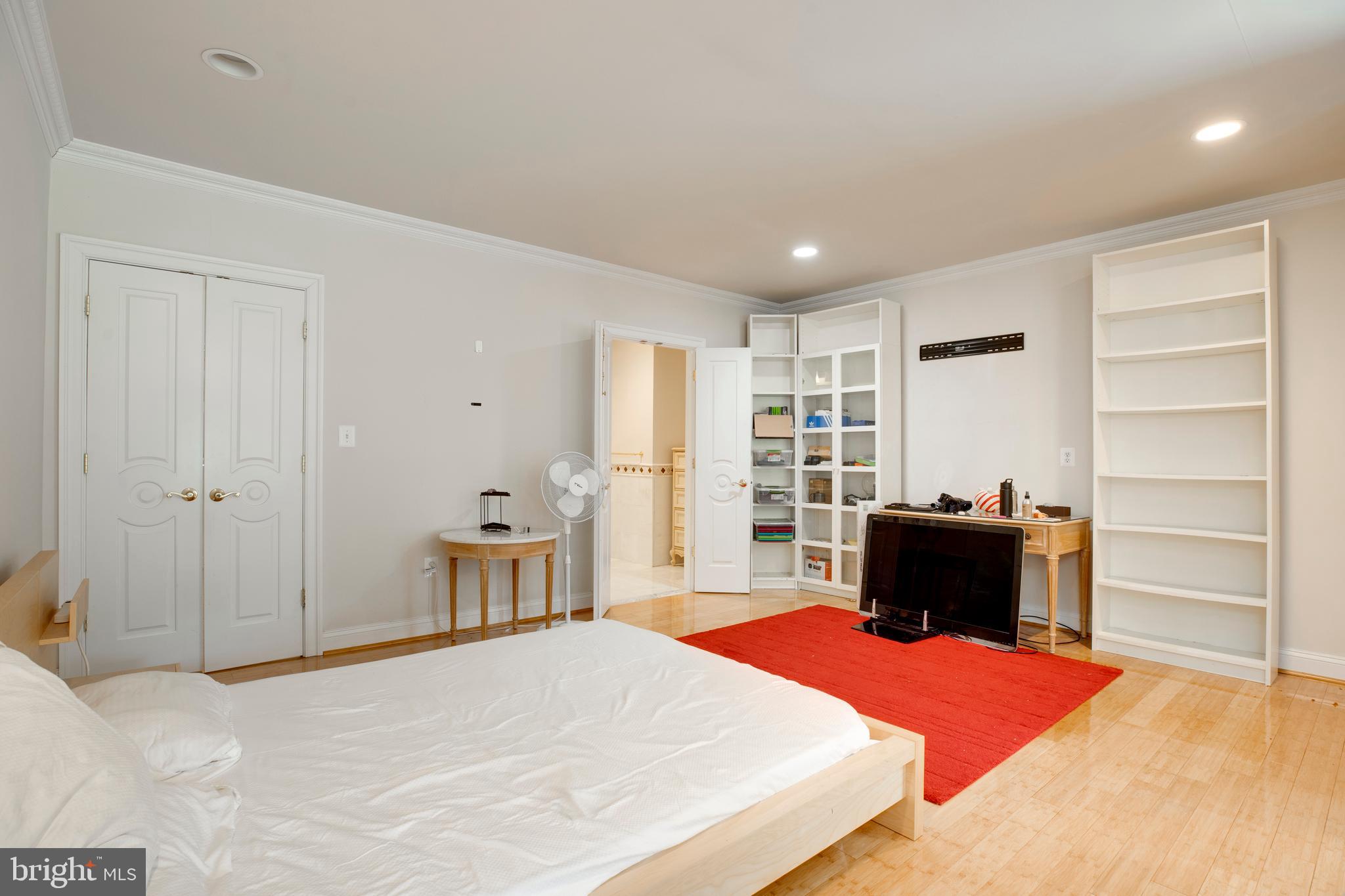 BRIARLYNN ESTATES - Residential