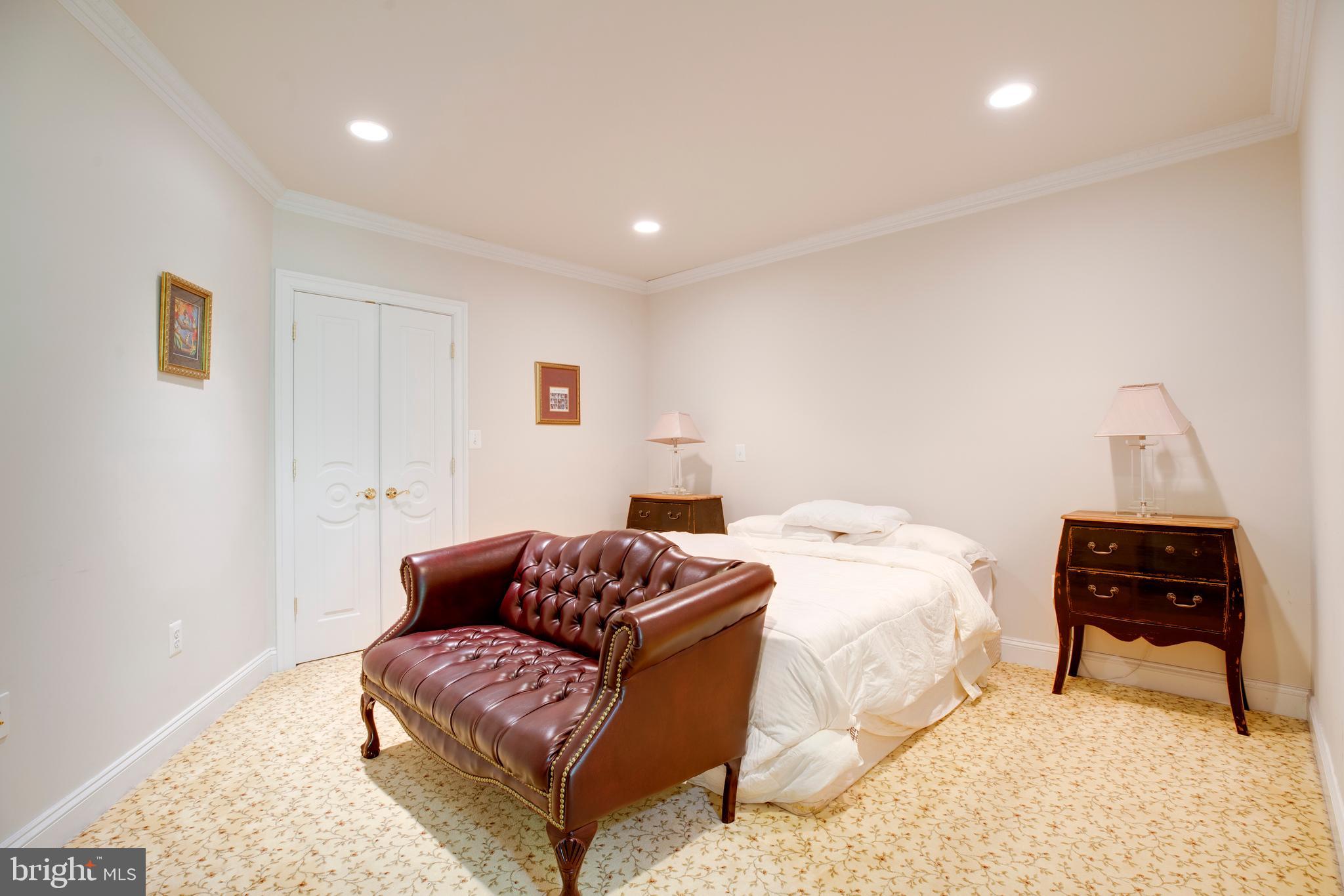 BRIARLYNN ESTATES - Residential