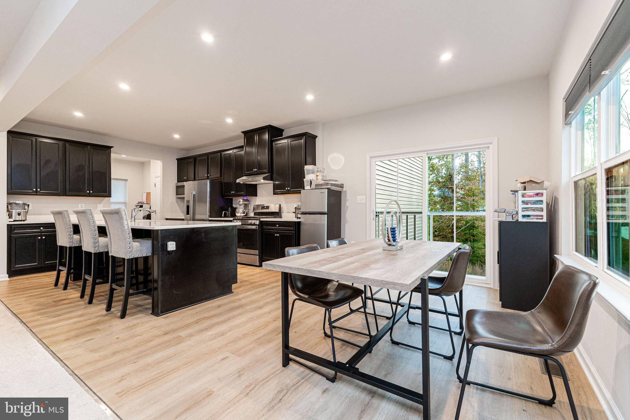 WOODBERRY MANOR - Residential