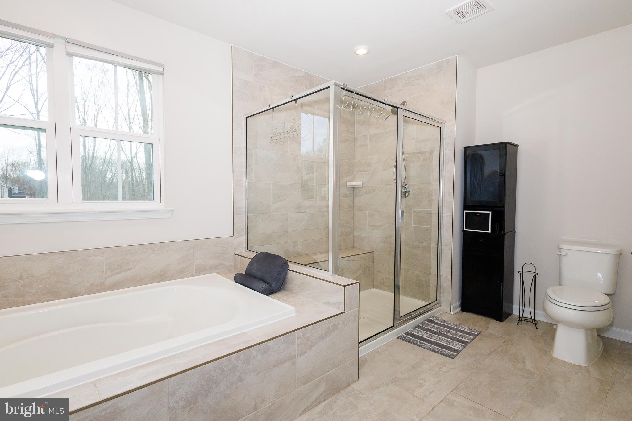 WOODBERRY MANOR - Residential