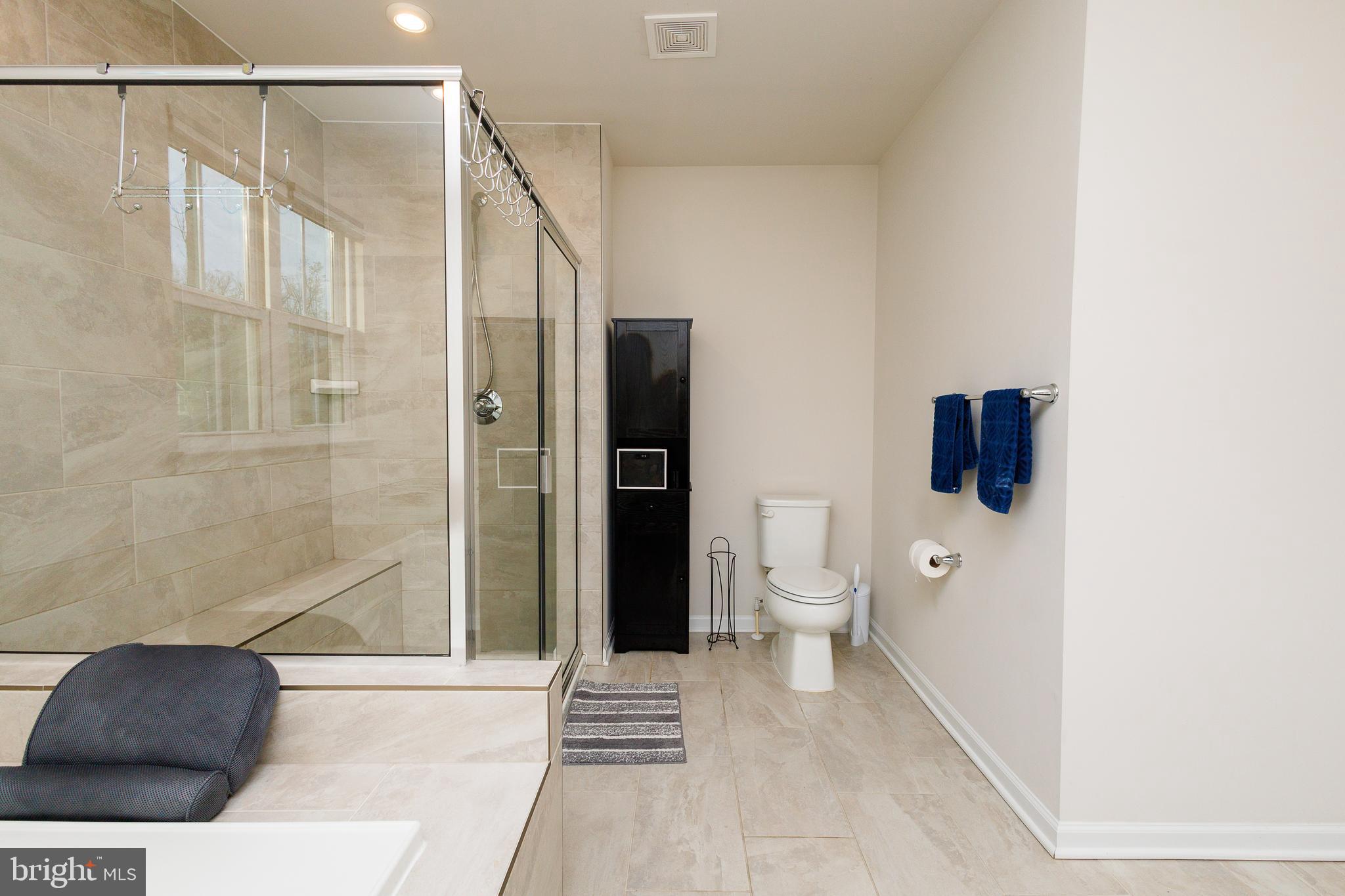 WOODBERRY MANOR - Residential