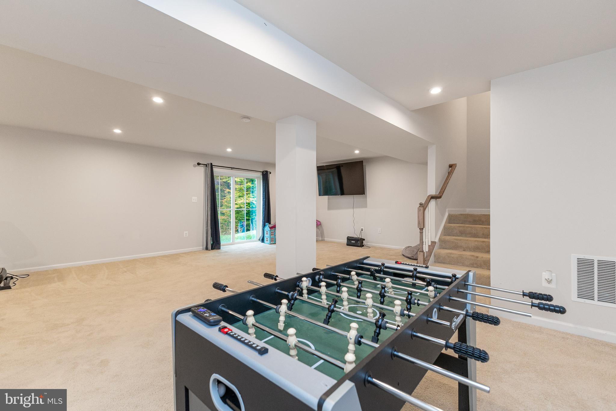 WOODBERRY MANOR - Residential