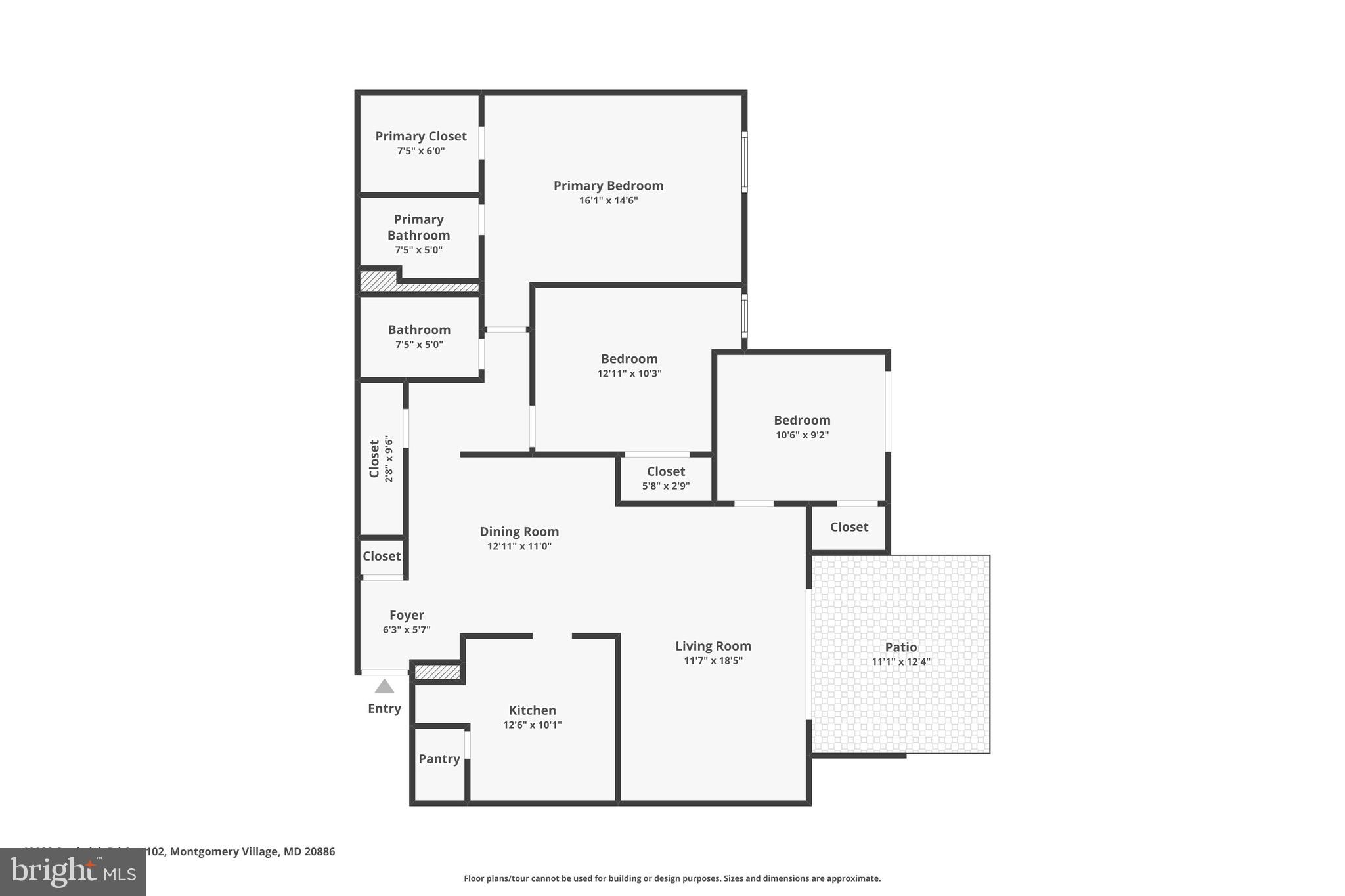 CENTER COURT - Residential