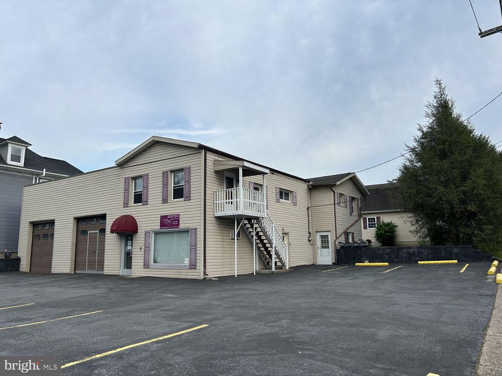 Photo of 417 W Main Street, HUMMELSTOWN, PA 17036 (MLS # PADA2052558)