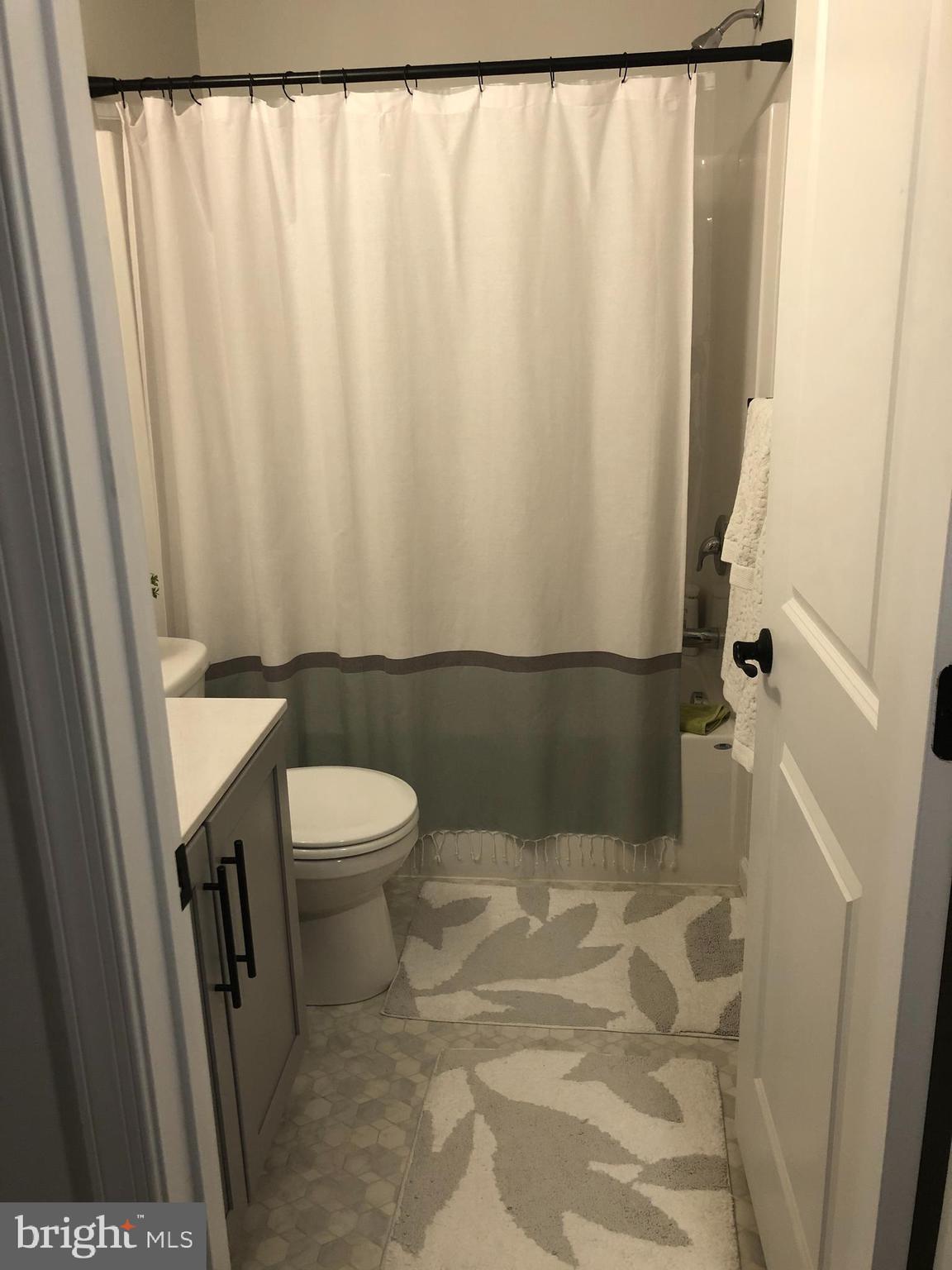 NORTHGATE - Residential Lease