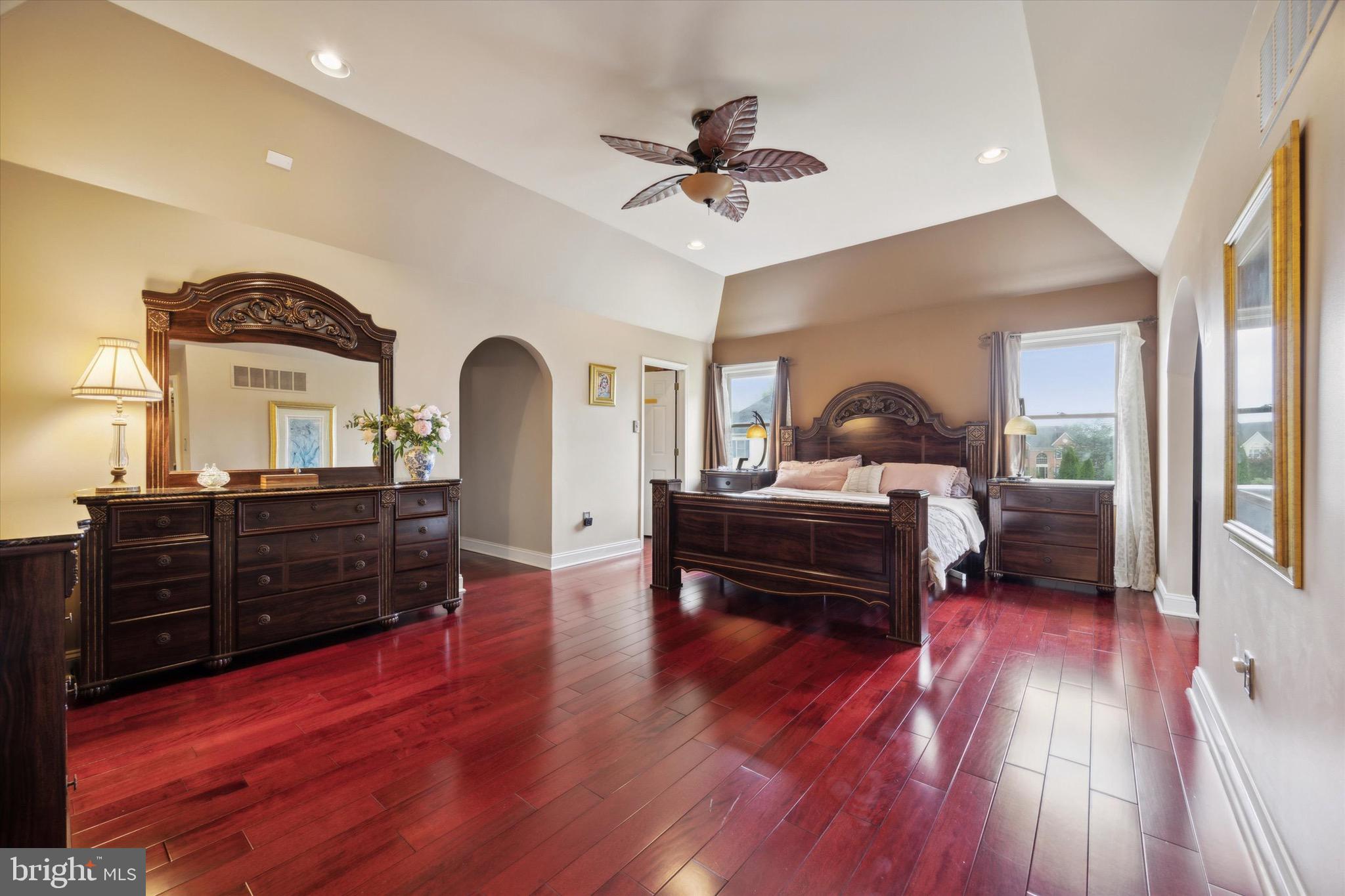 ESTATES OF MNTGMRY - Residential